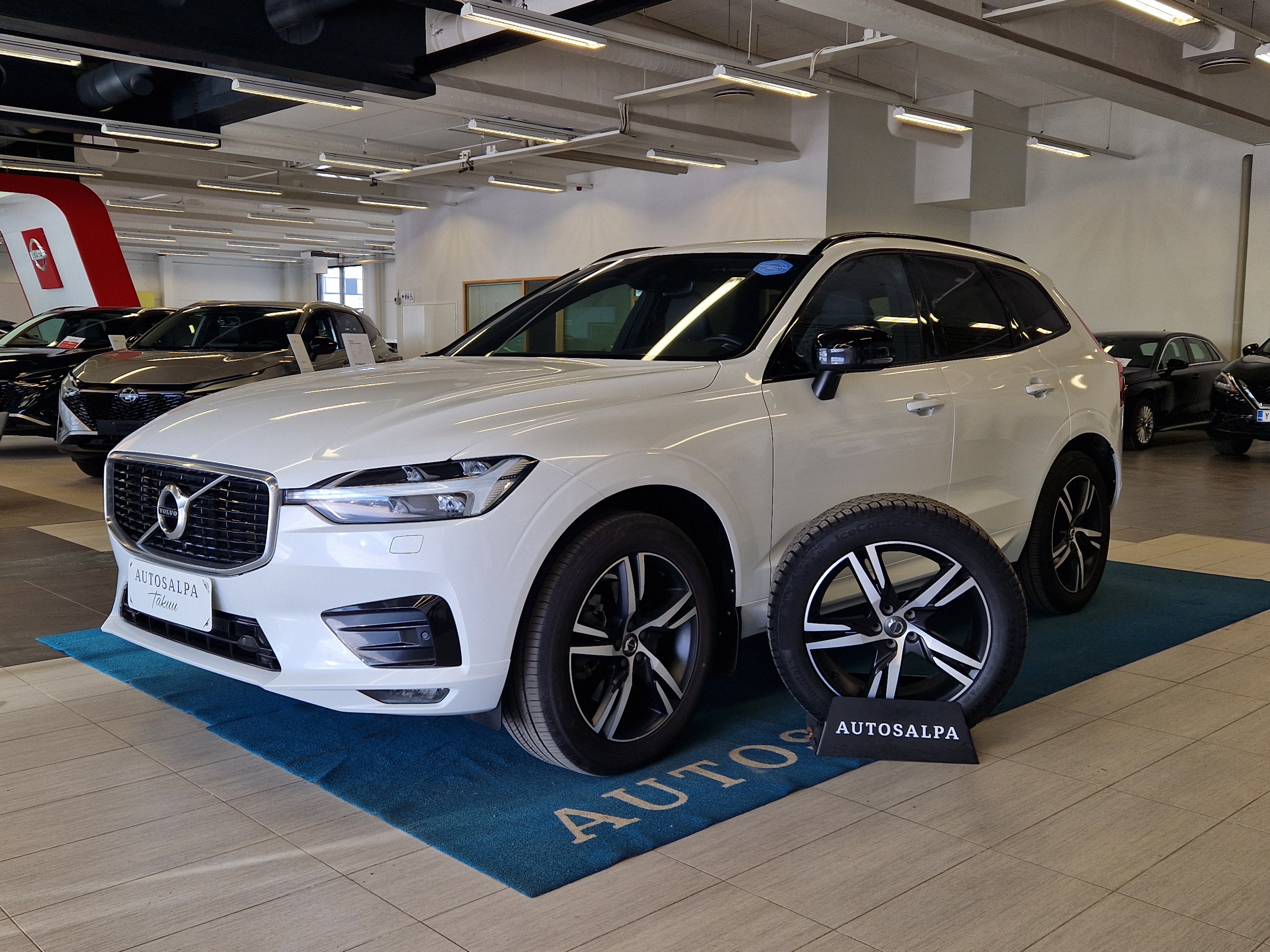 VOLVO XC60 2020