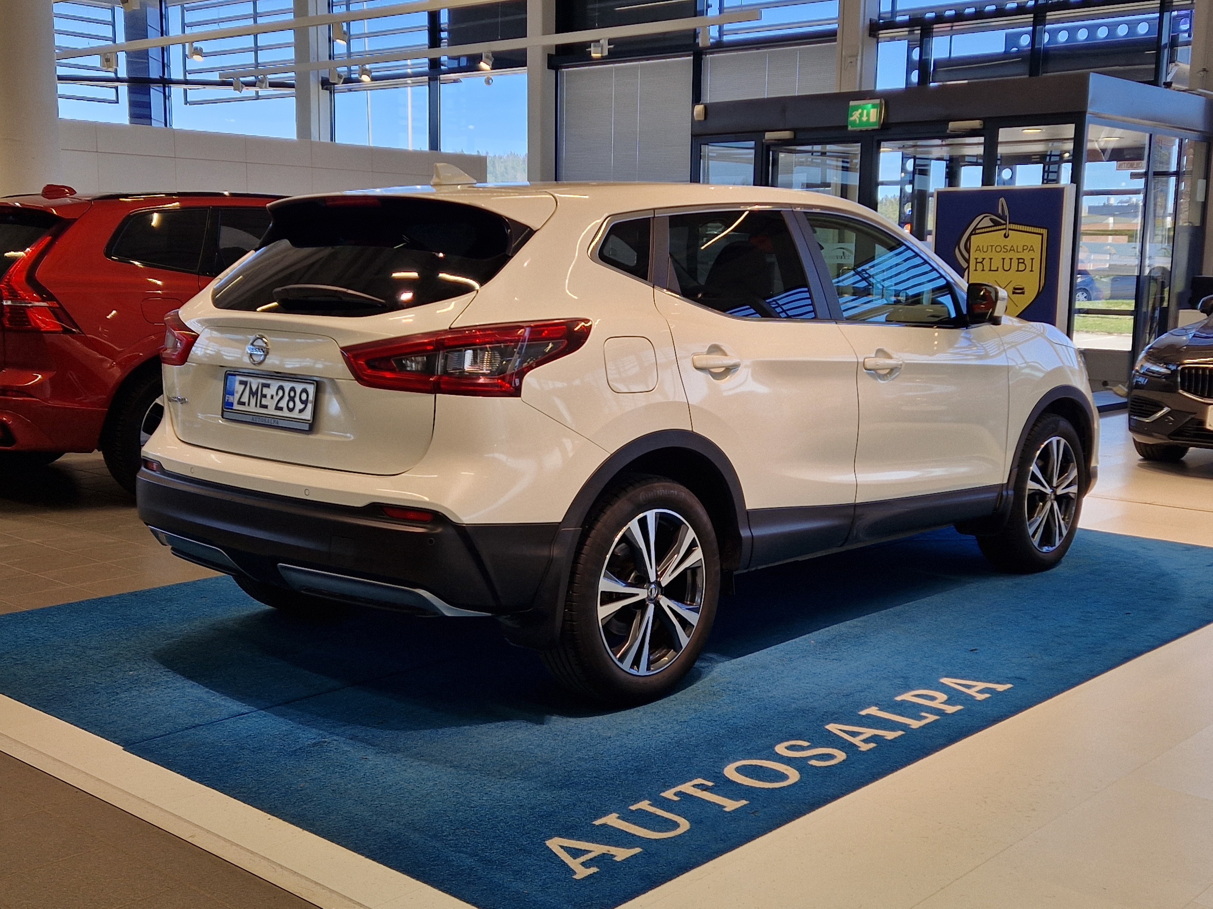 NISSAN Qashqai 2018