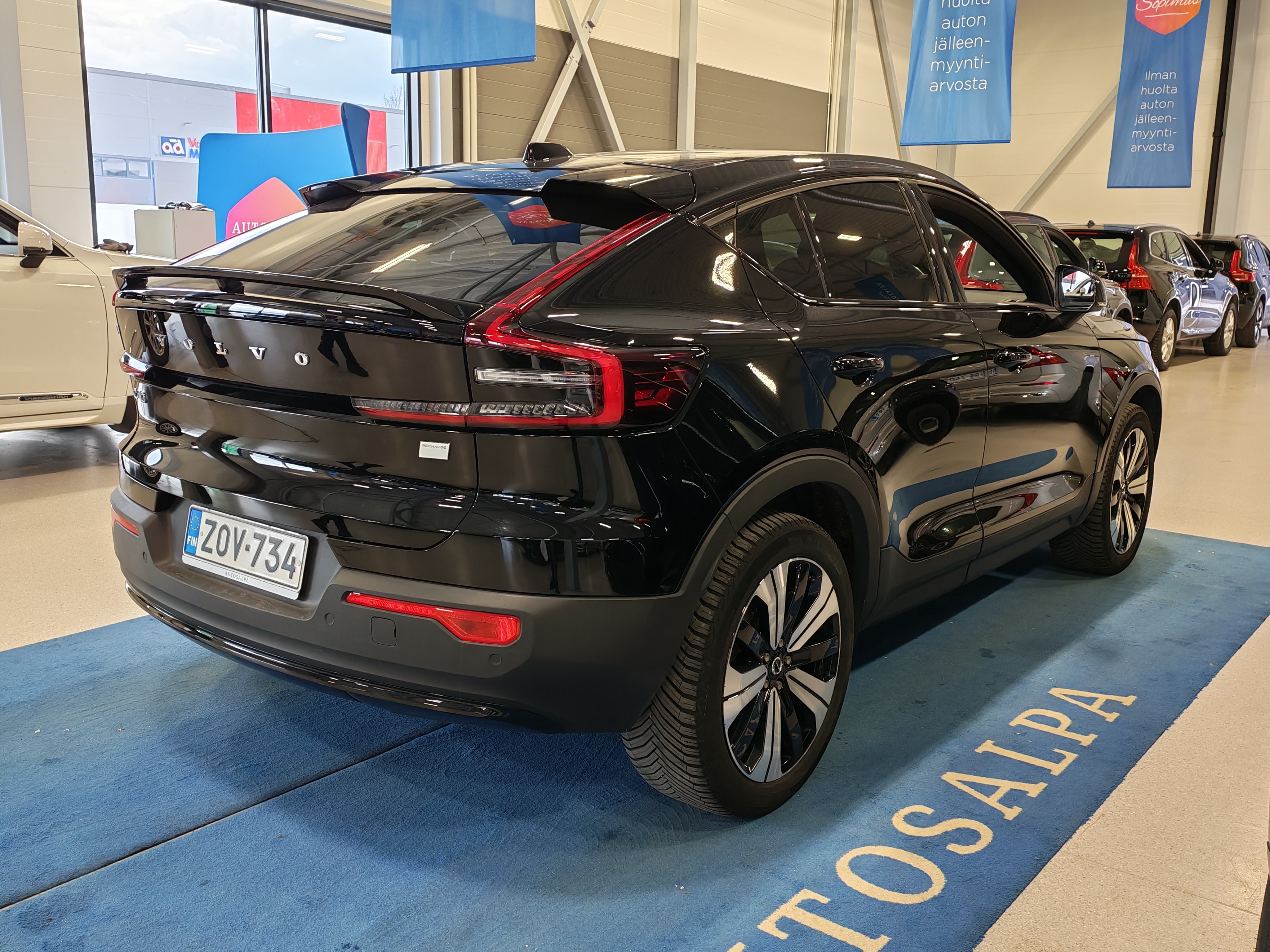 VOLVO C40 2023