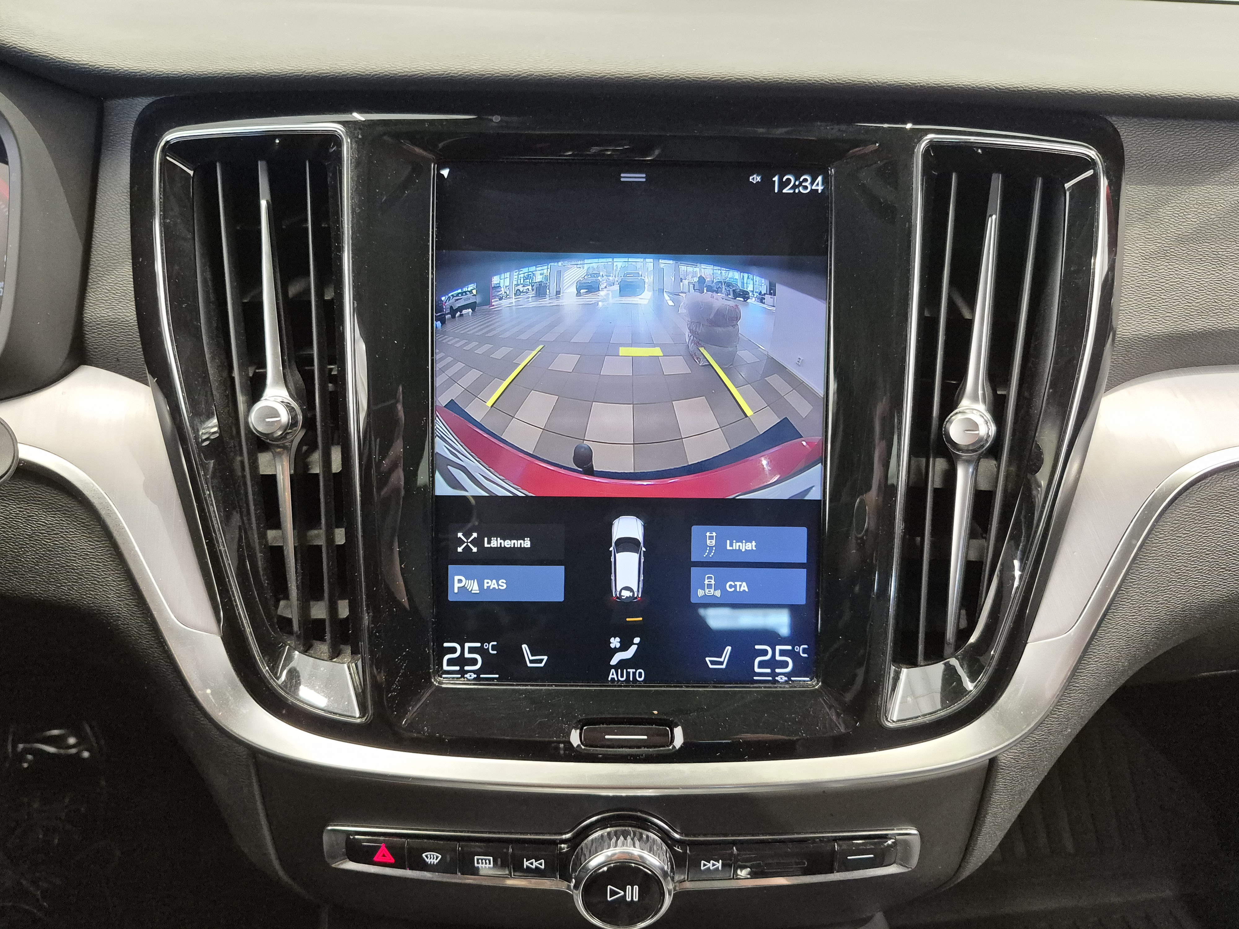 VOLVO V60 Cross Country 2019