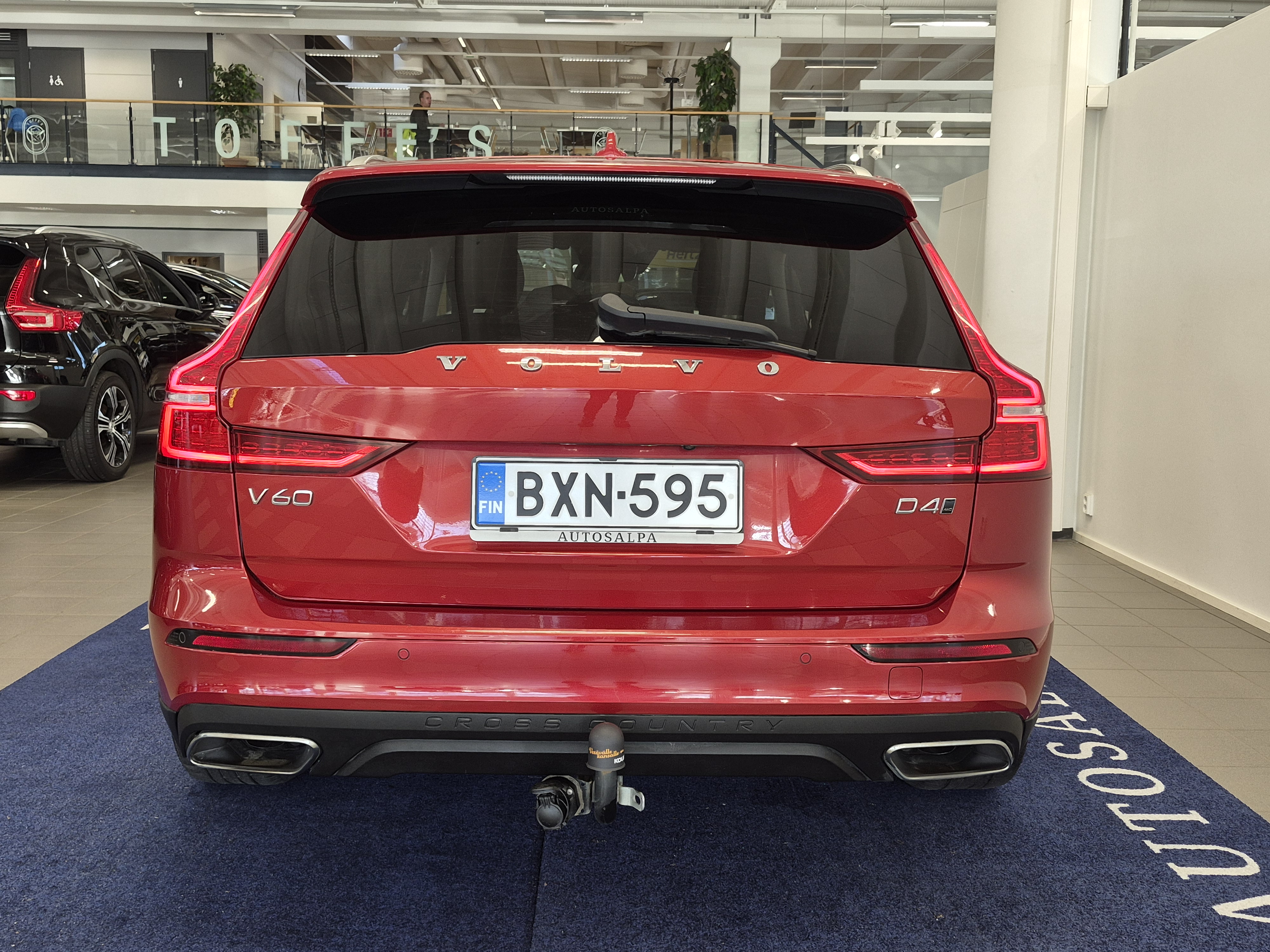 VOLVO V60 Cross Country 2019