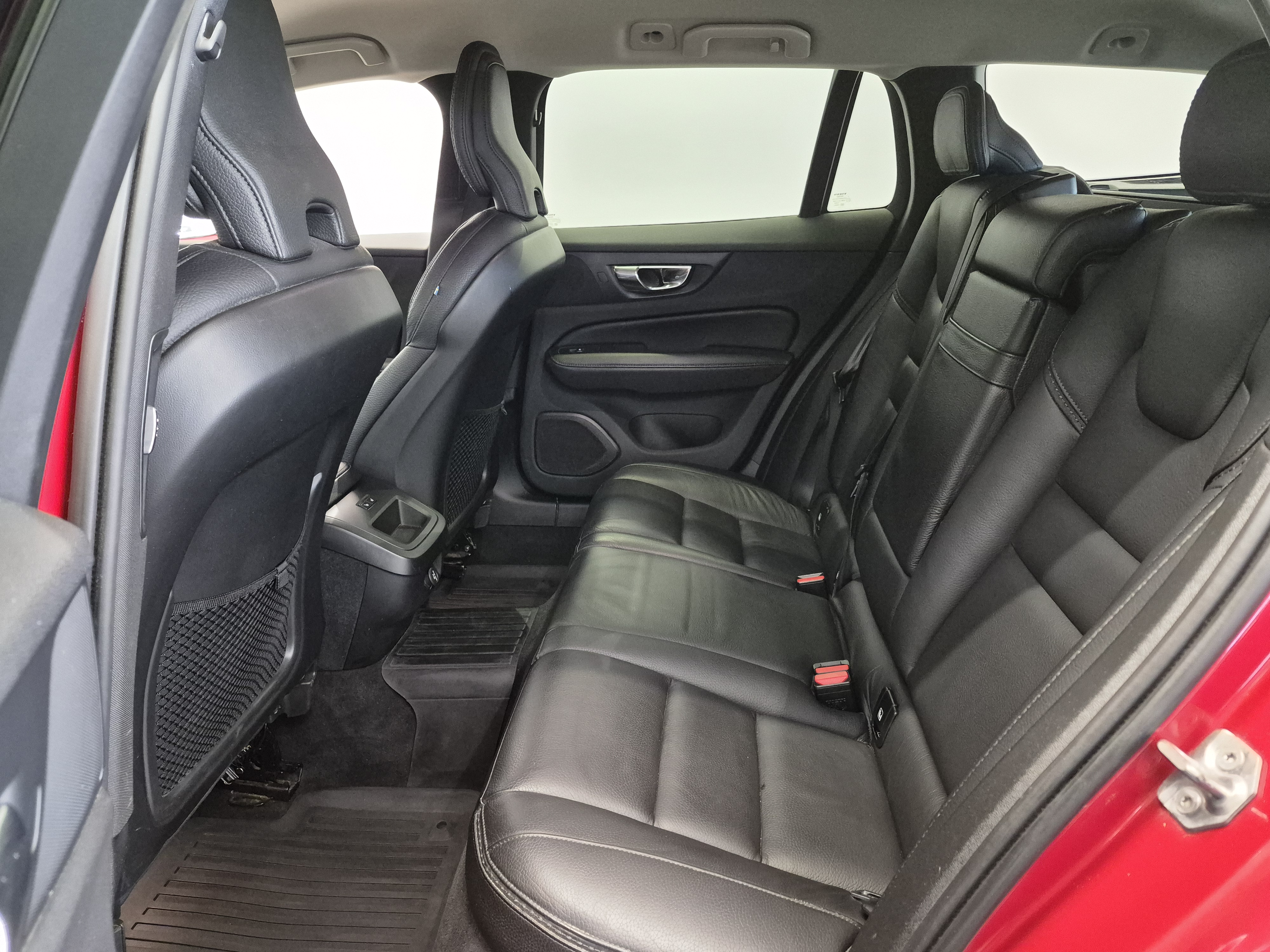 VOLVO V60 Cross Country 2019