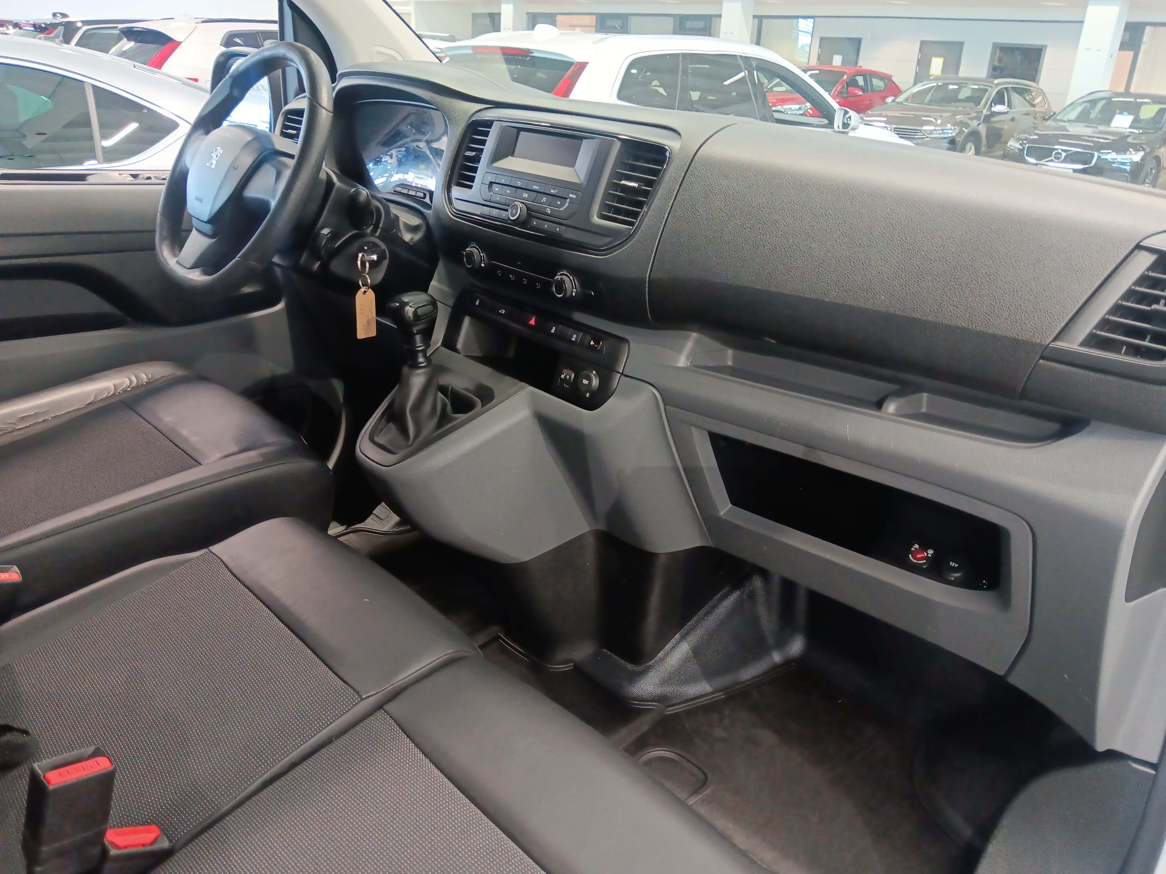 PEUGEOT Expert 2016