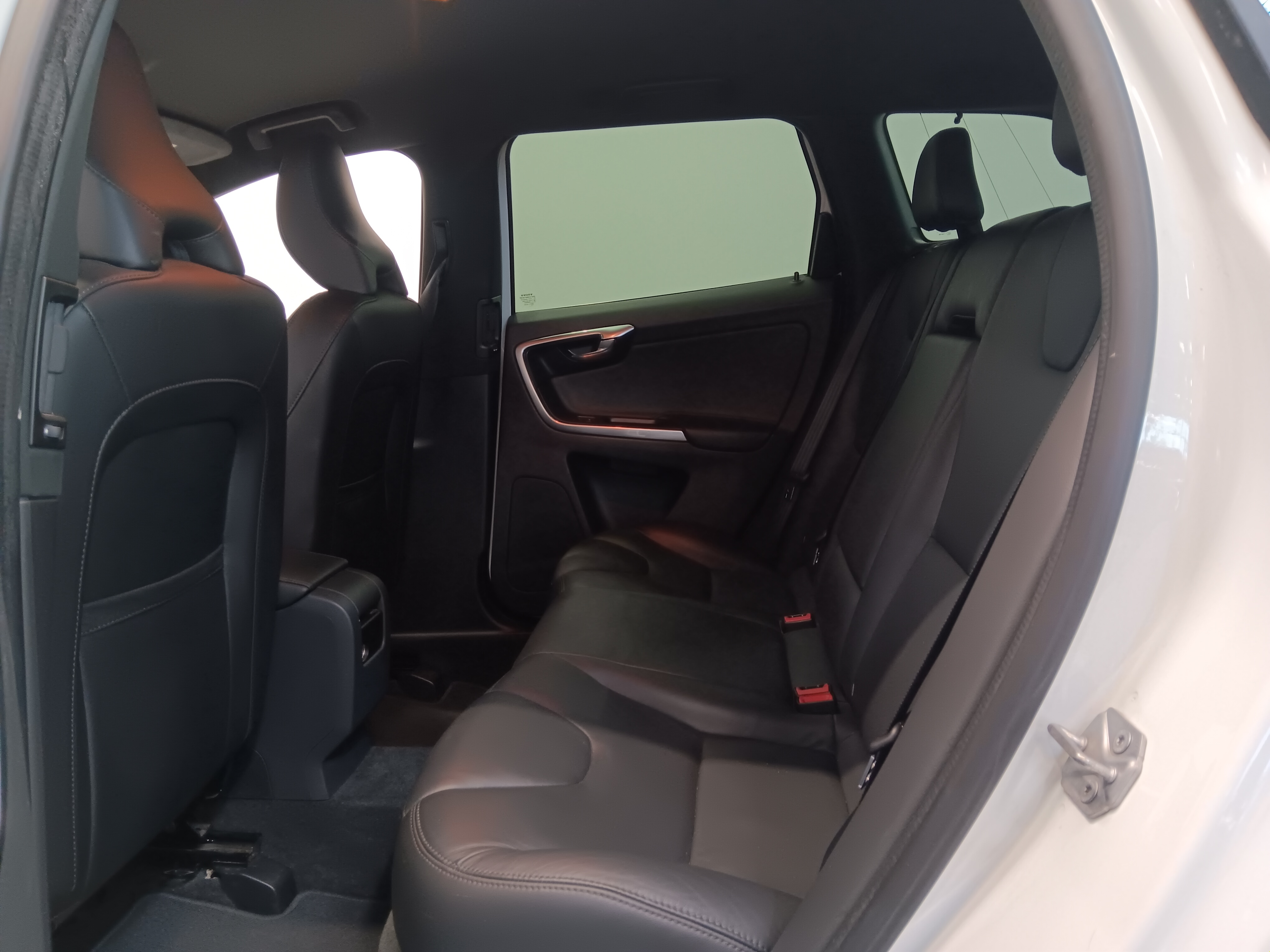 VOLVO XC60 2017