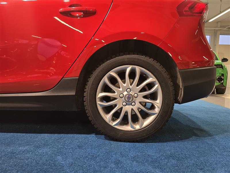 VOLVO V40 Cross Country 2016