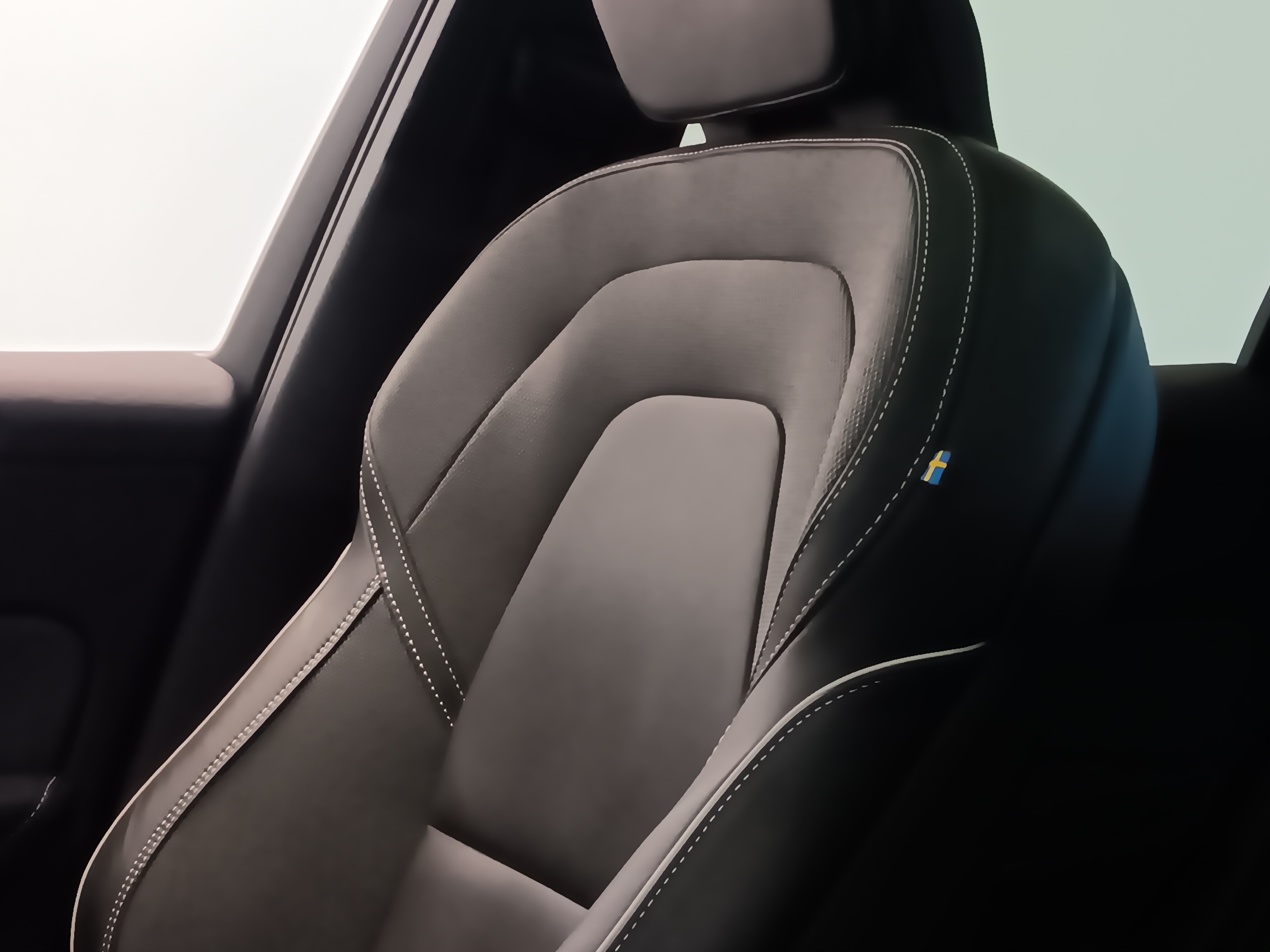 VOLVO XC60 2021