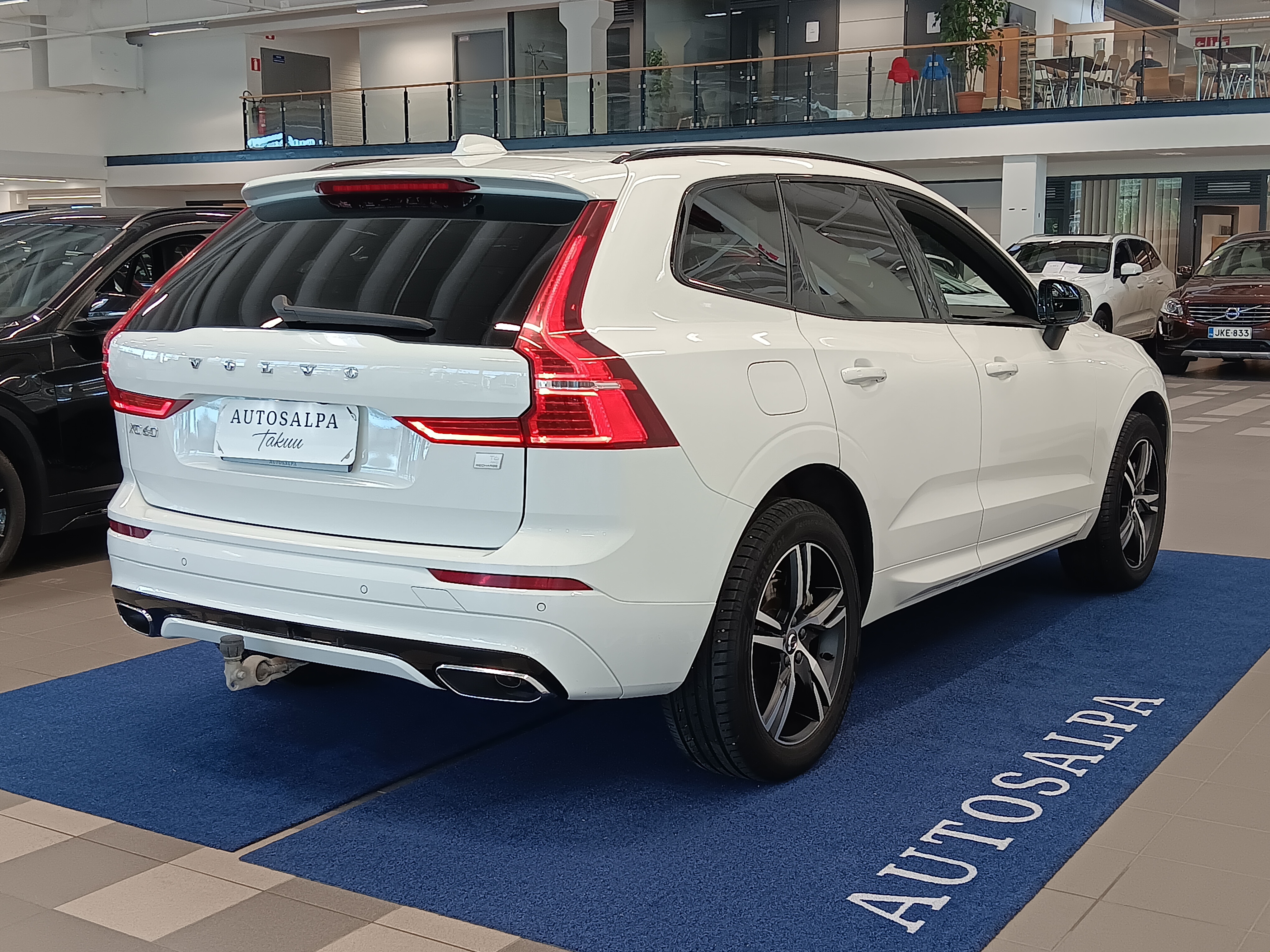 VOLVO XC60 2021