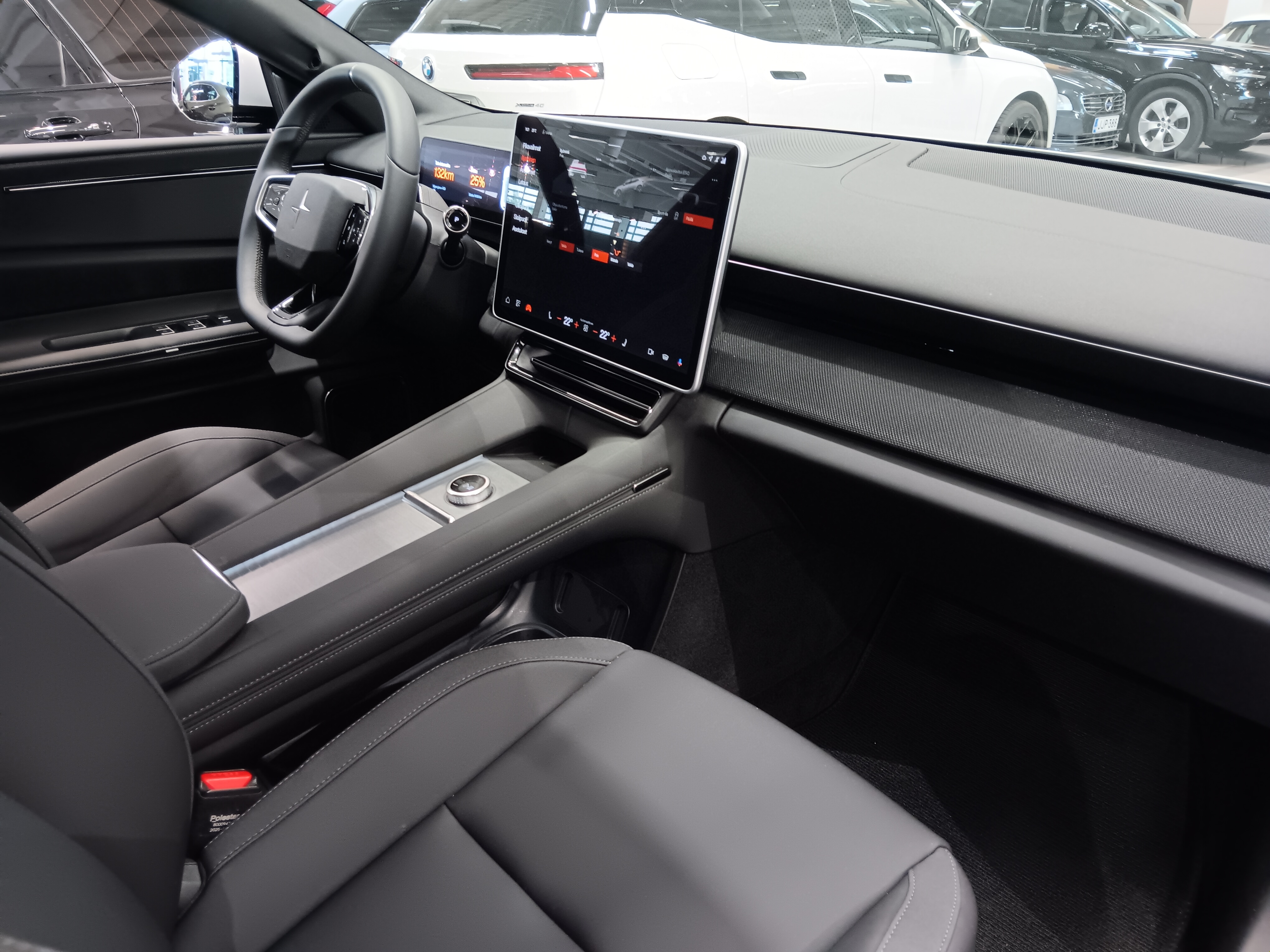 POLESTAR 4 2026