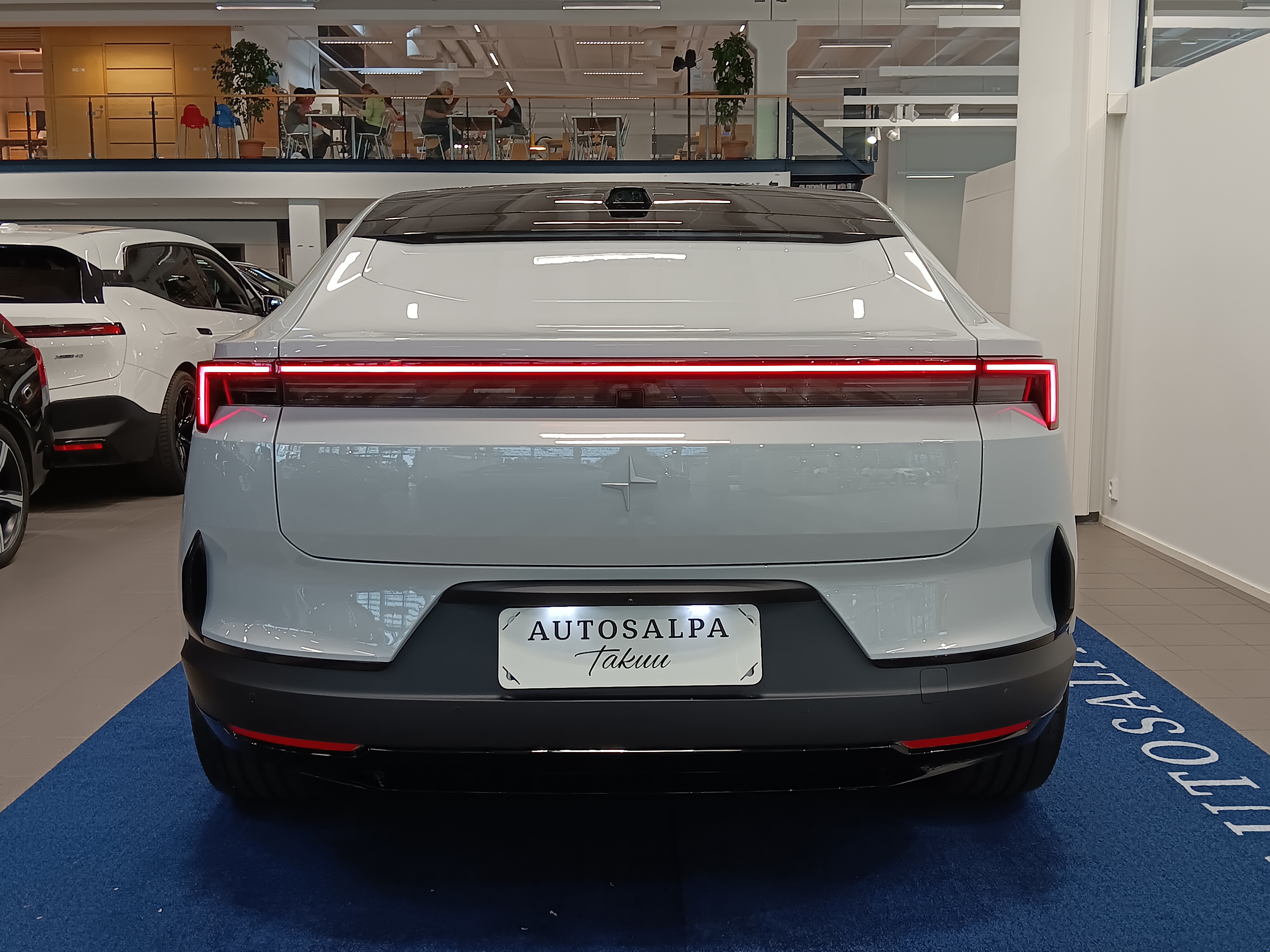 POLESTAR 4 2026