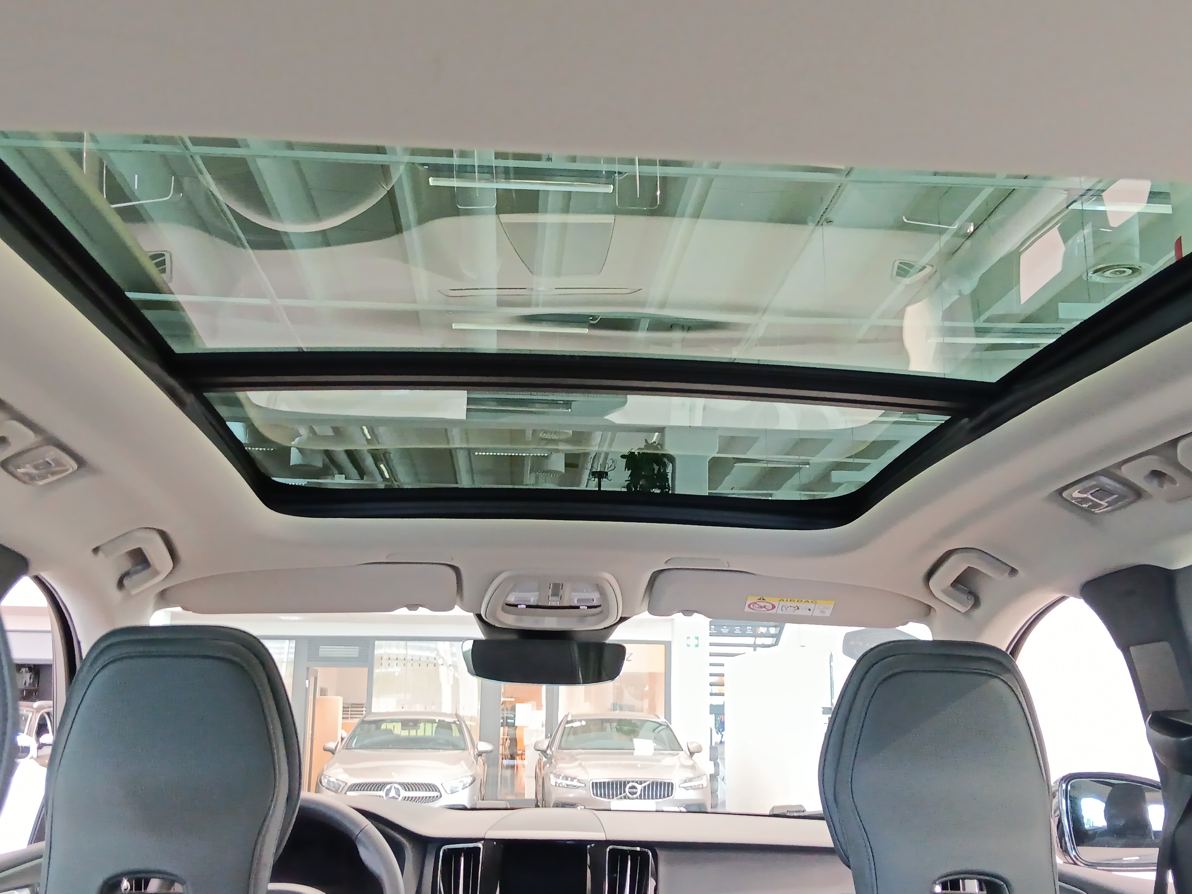 VOLVO XC60 2024