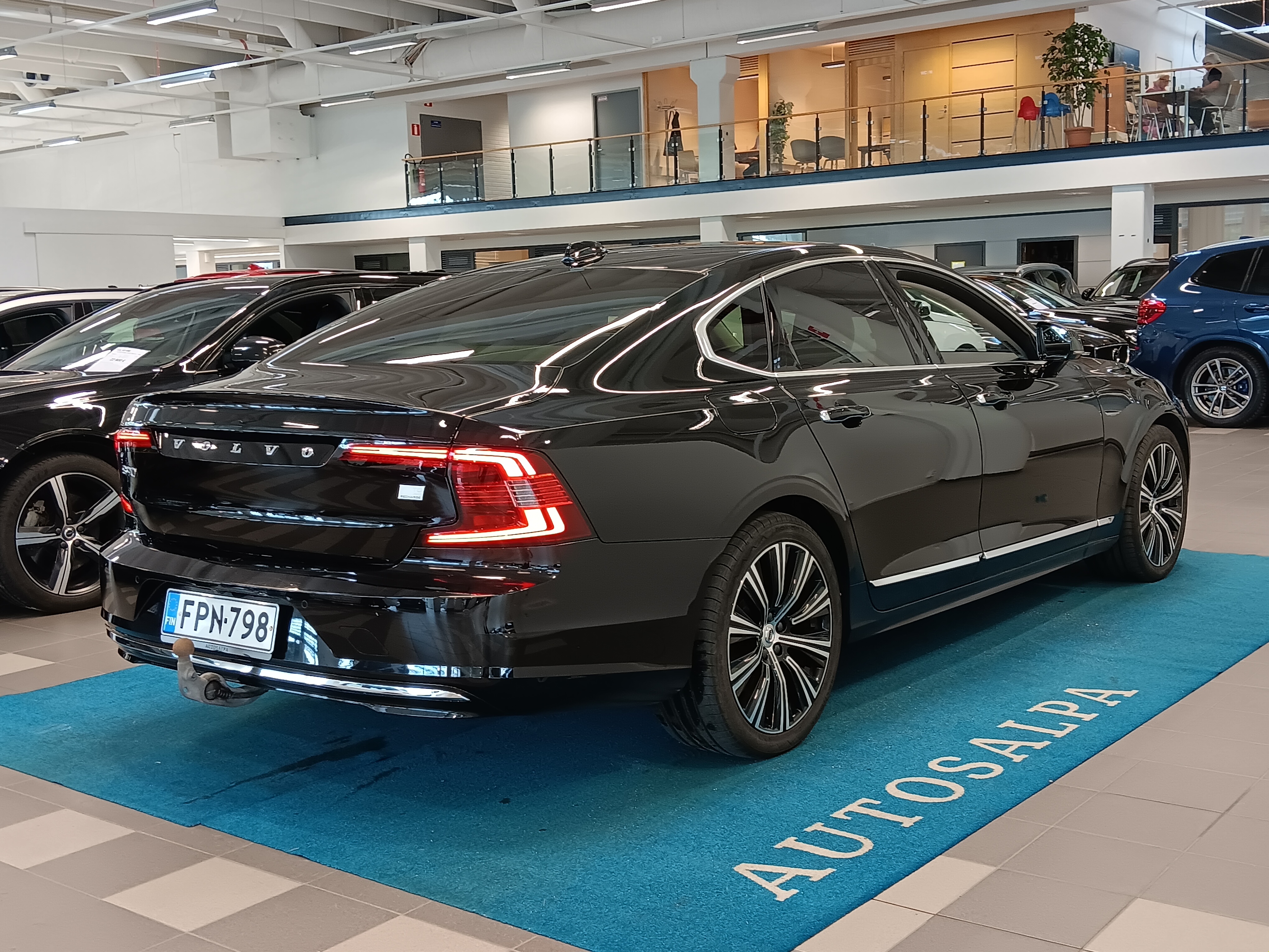 VOLVO S90 2021
