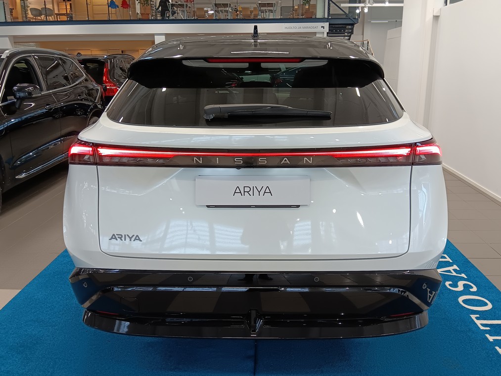 NISSAN Ariya 2025