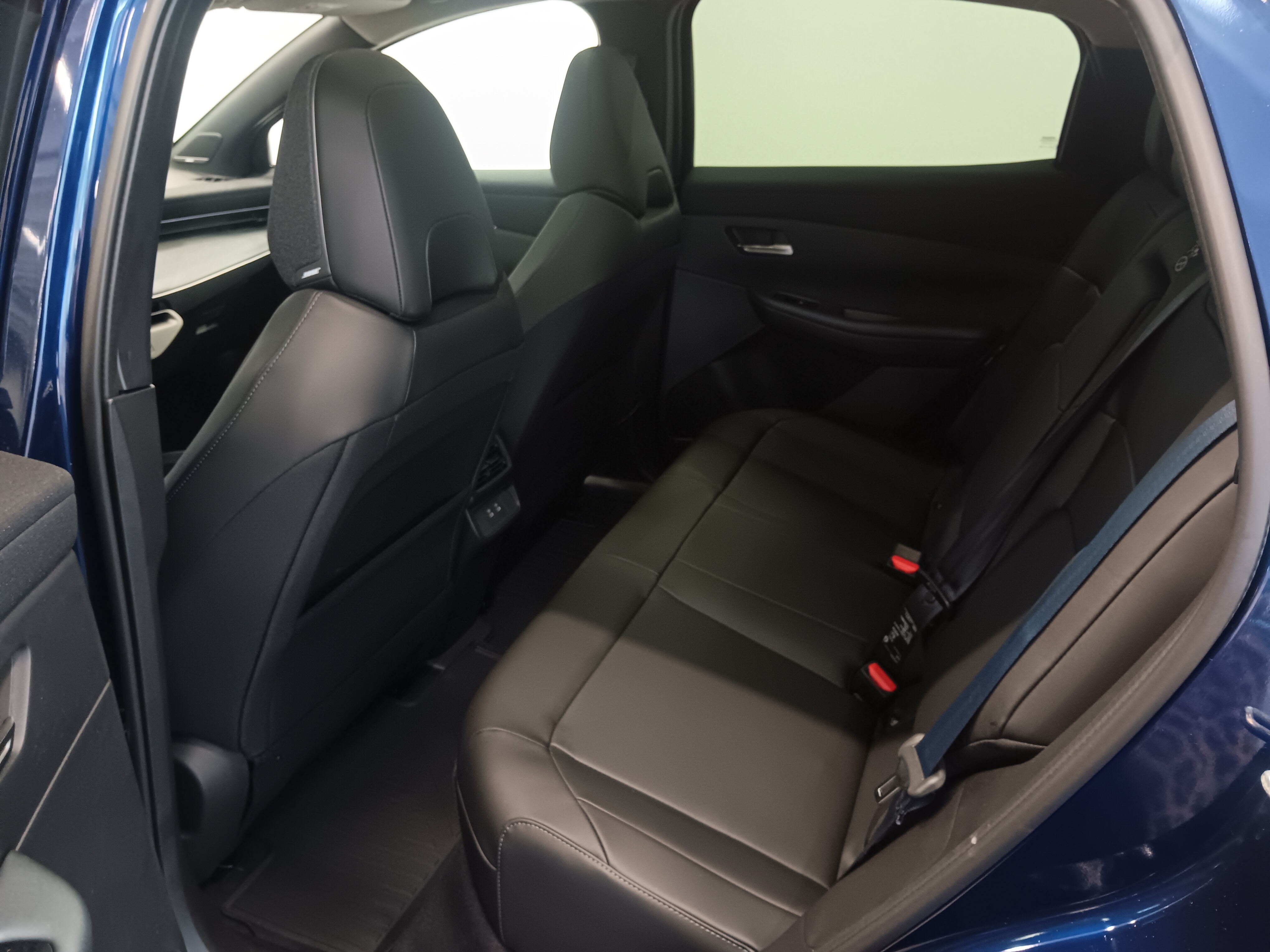 NISSAN Leaf 2026