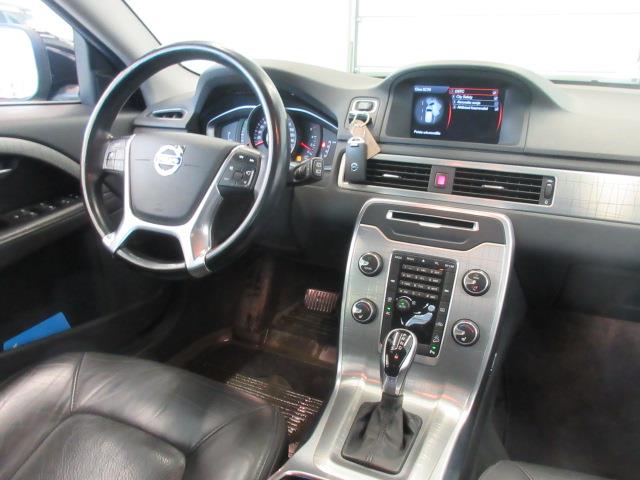 VOLVO XC70 2014