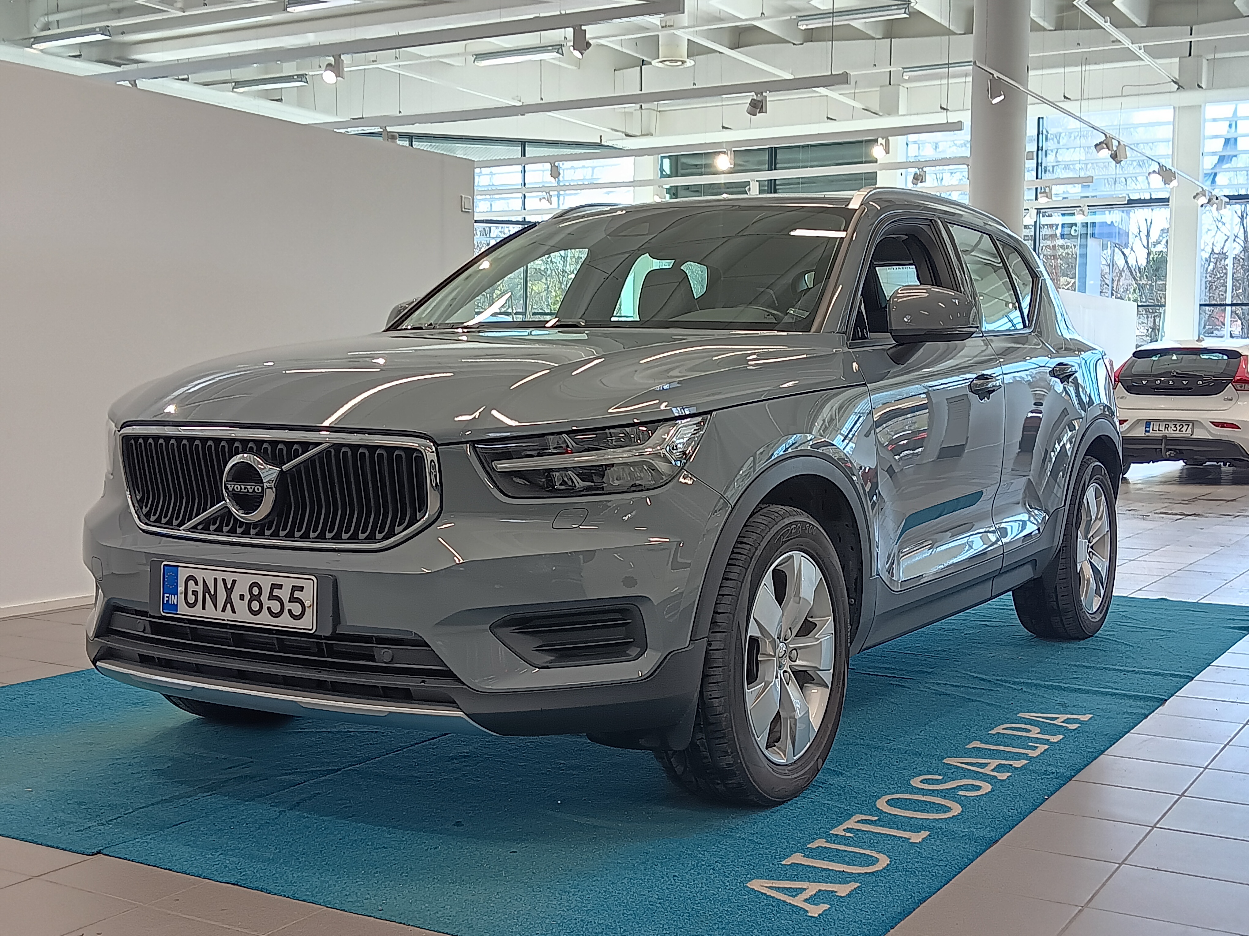 VOLVO XC40 2020