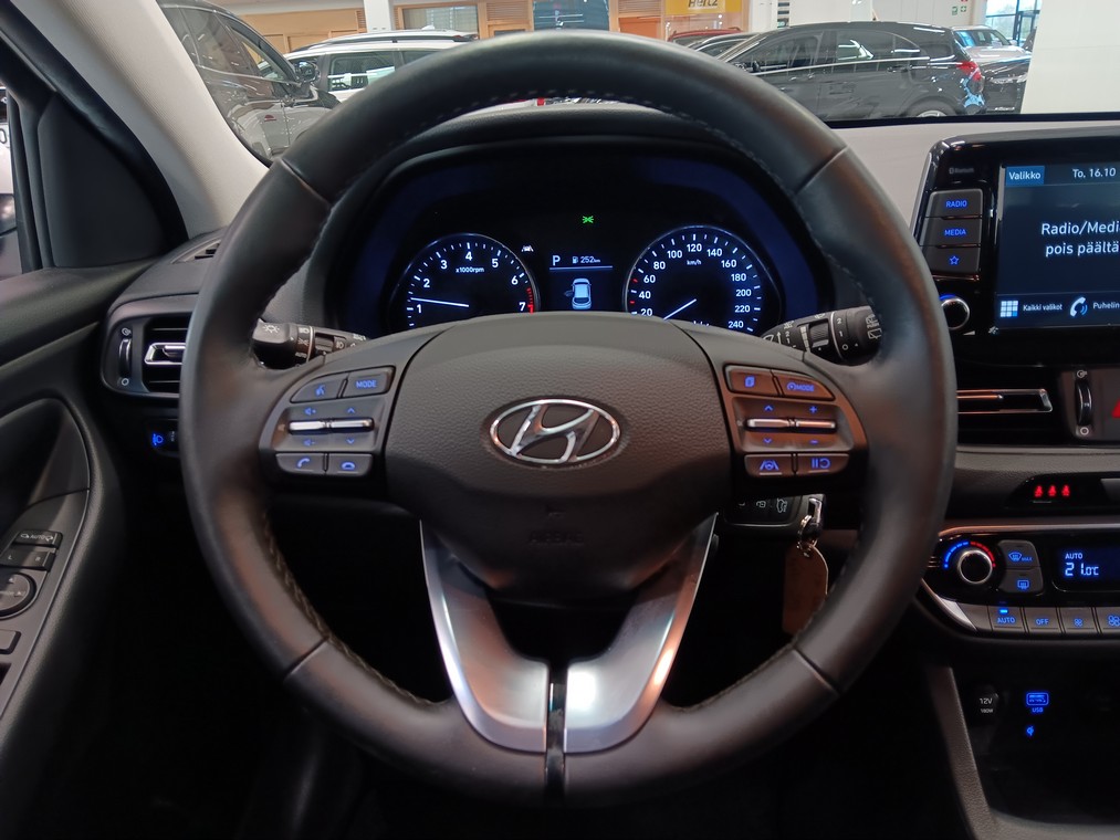 HYUNDAI i30 Wagon 2021