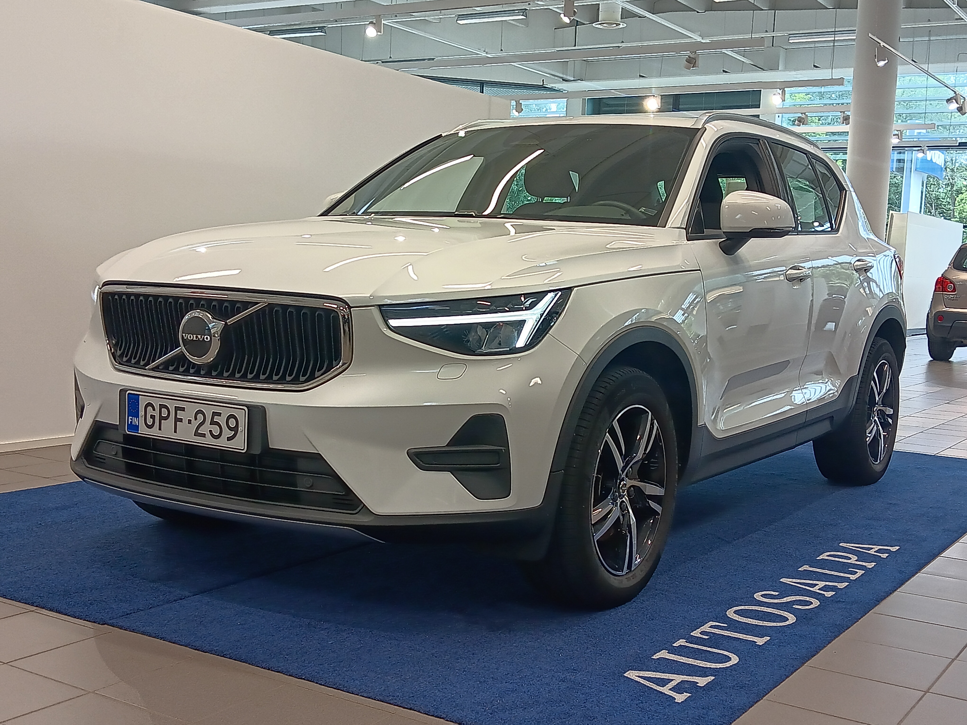 VOLVO XC40 2022