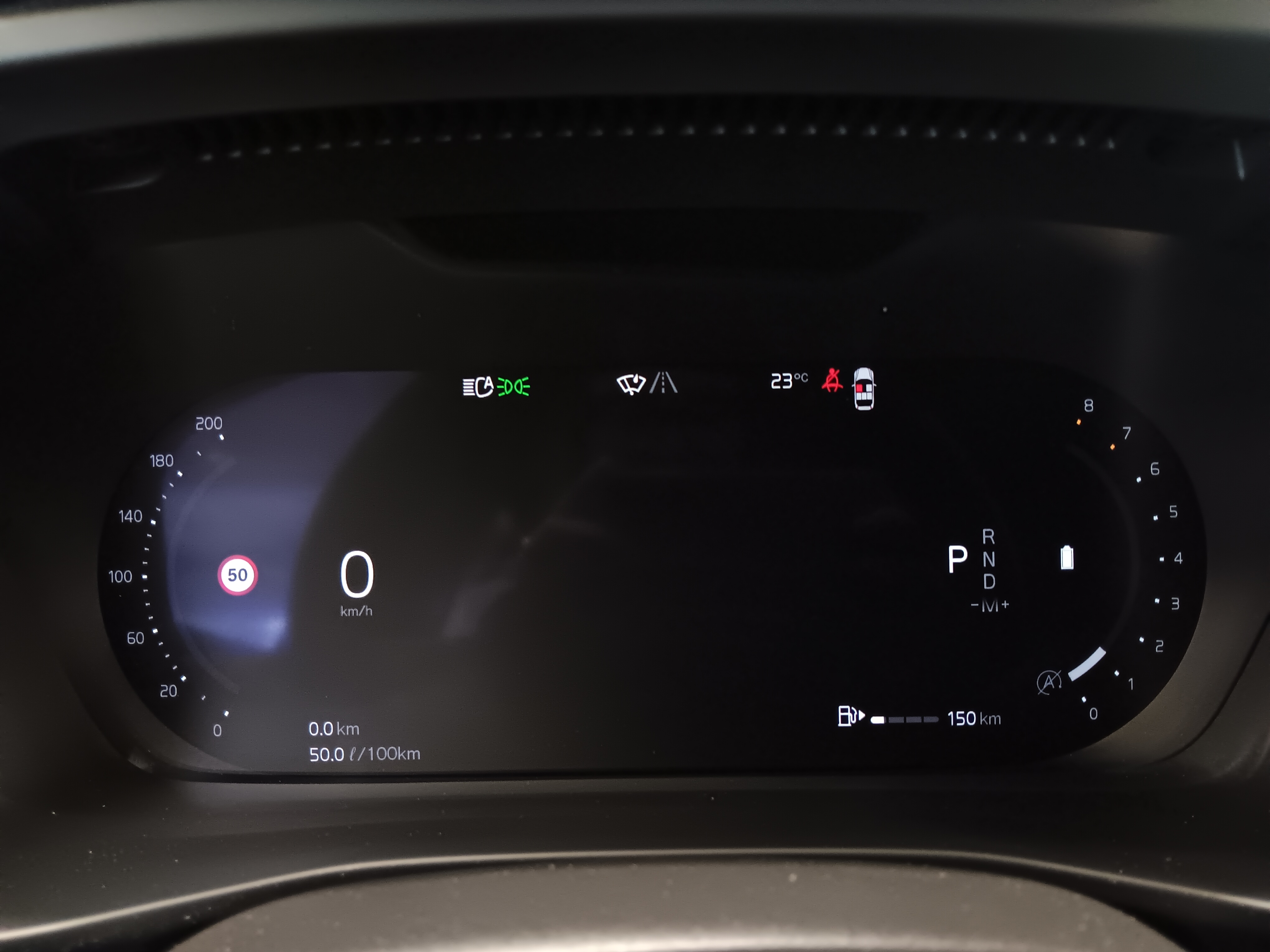 VOLVO XC40 2022