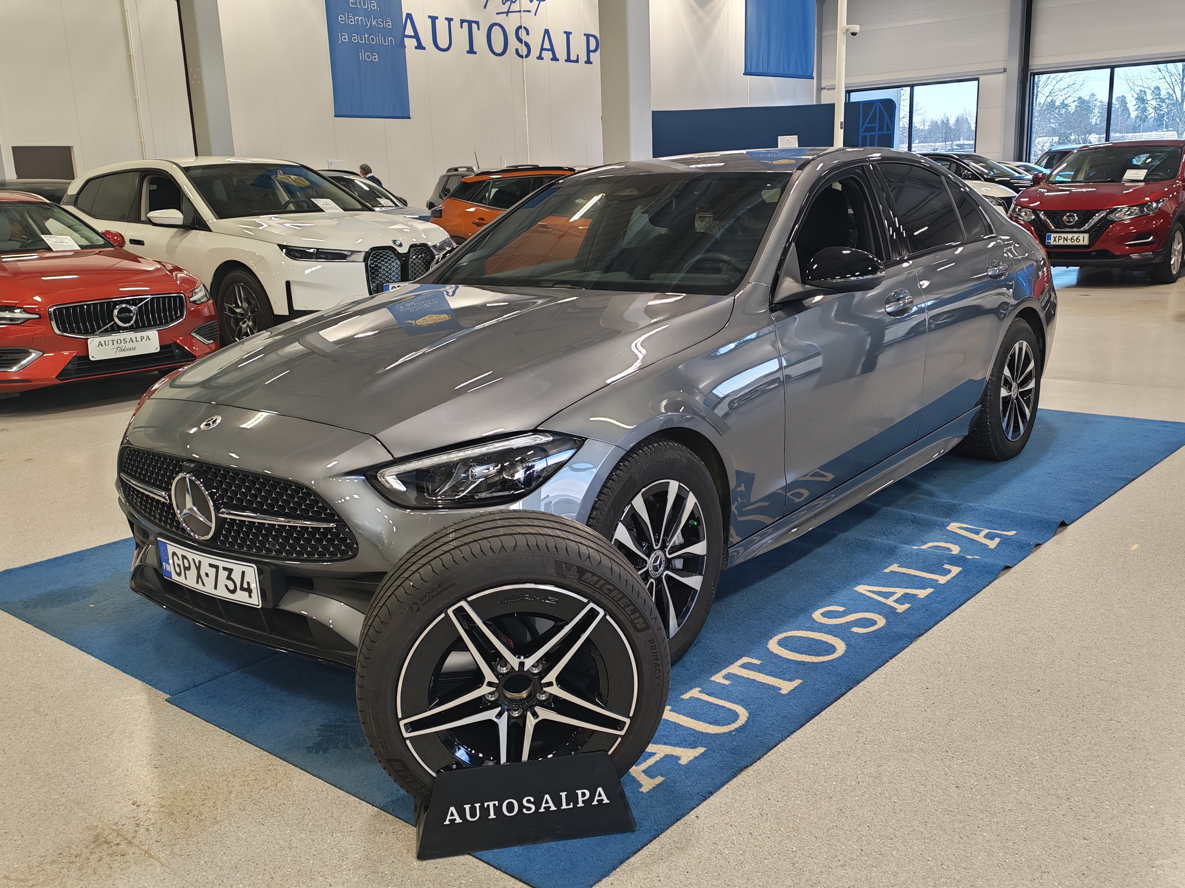 MERCEDES-BENZ C 2024