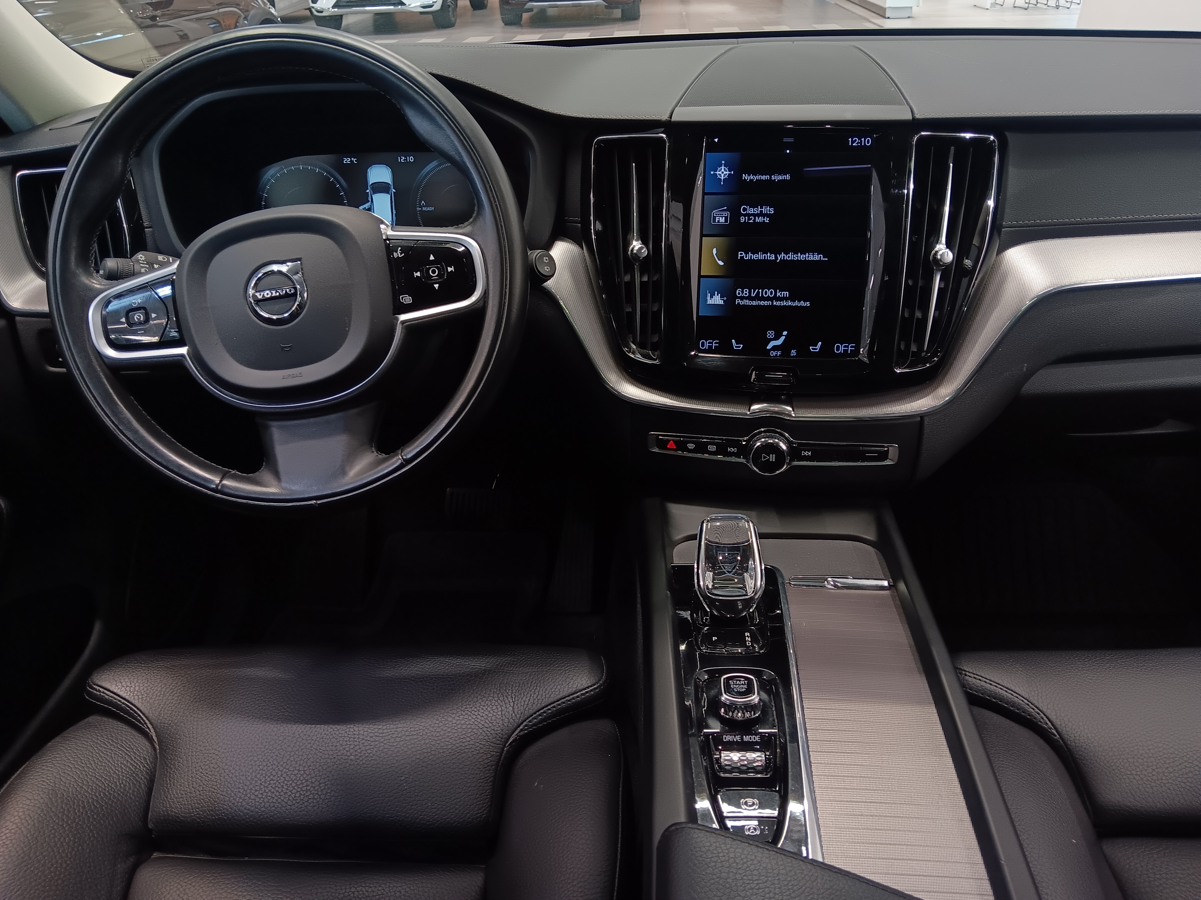 VOLVO XC60 2021
