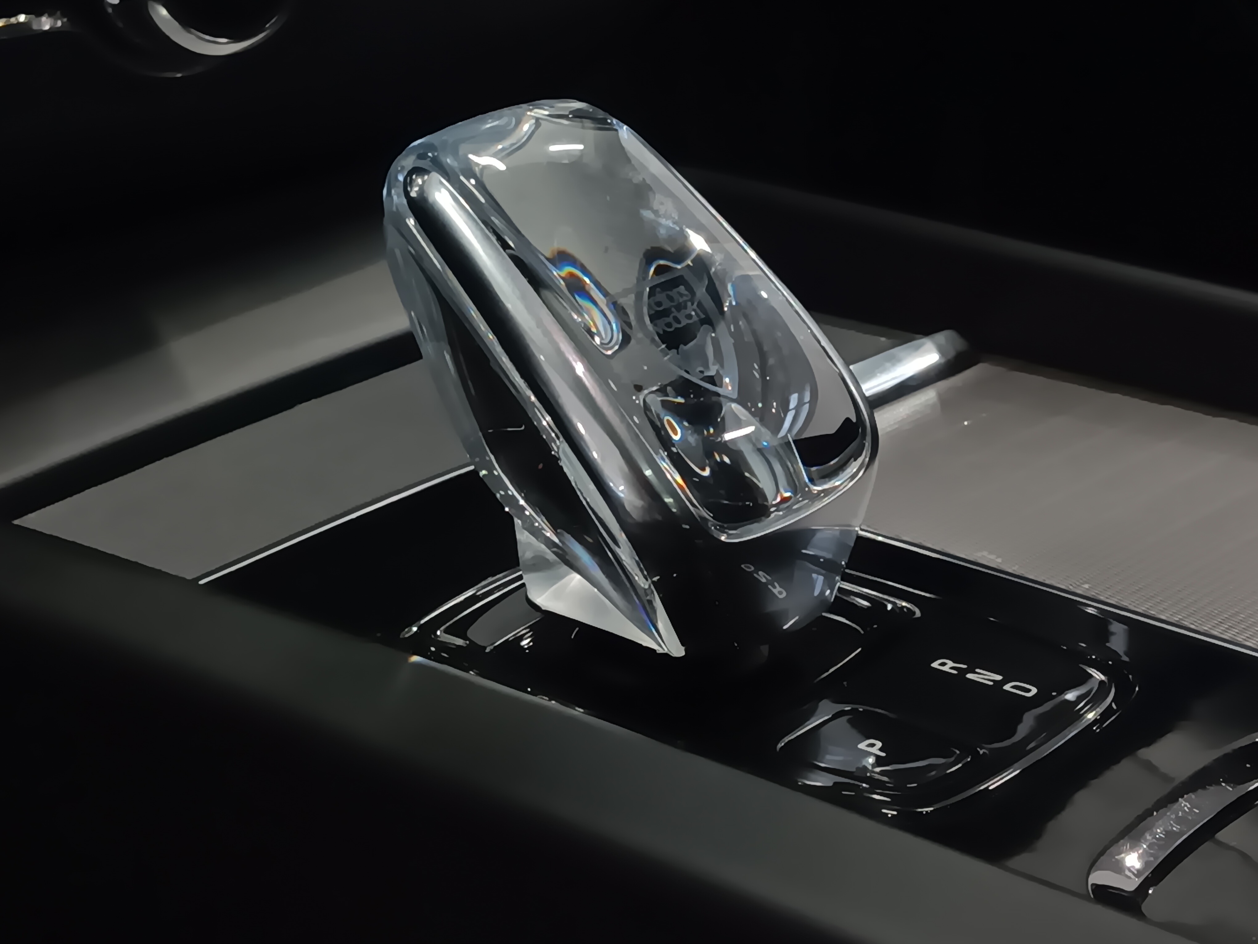 VOLVO XC60 2021