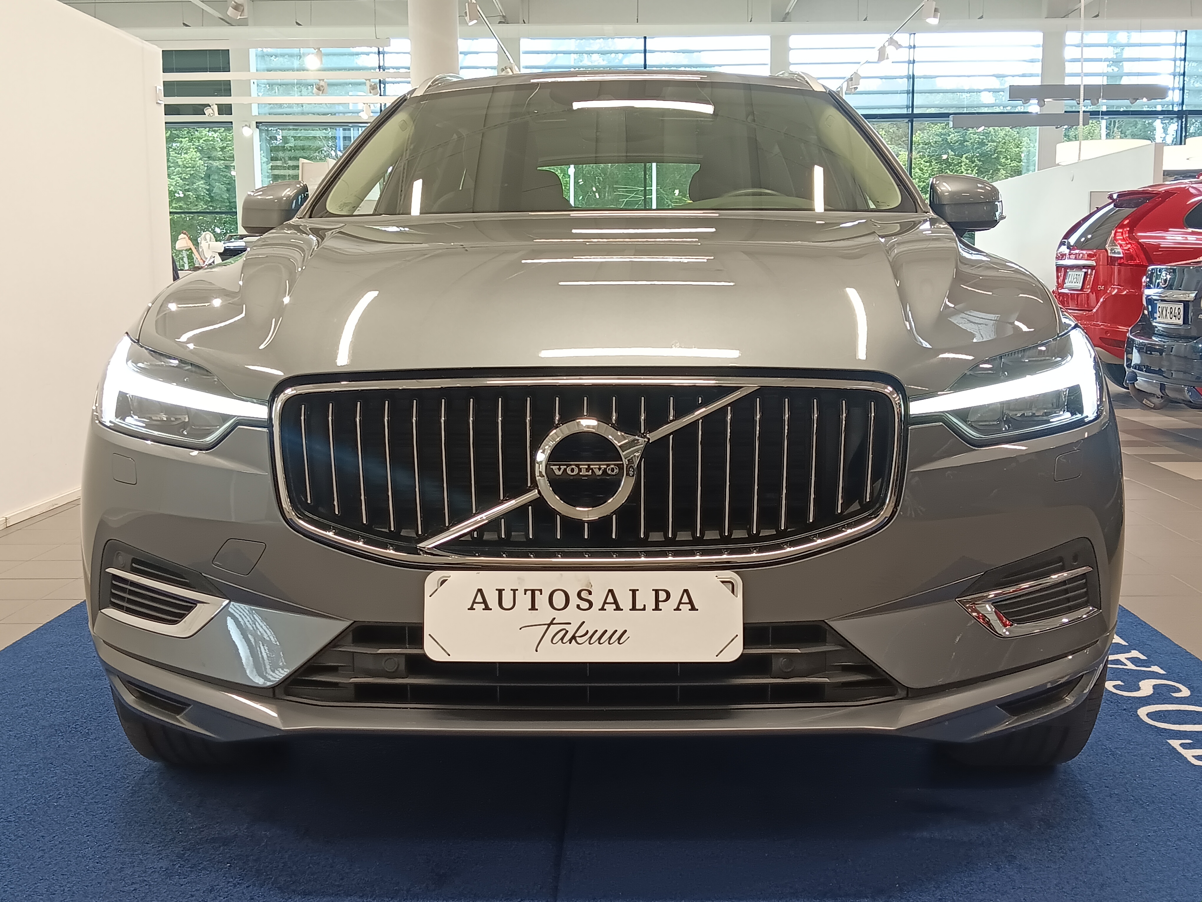 VOLVO XC60 2021