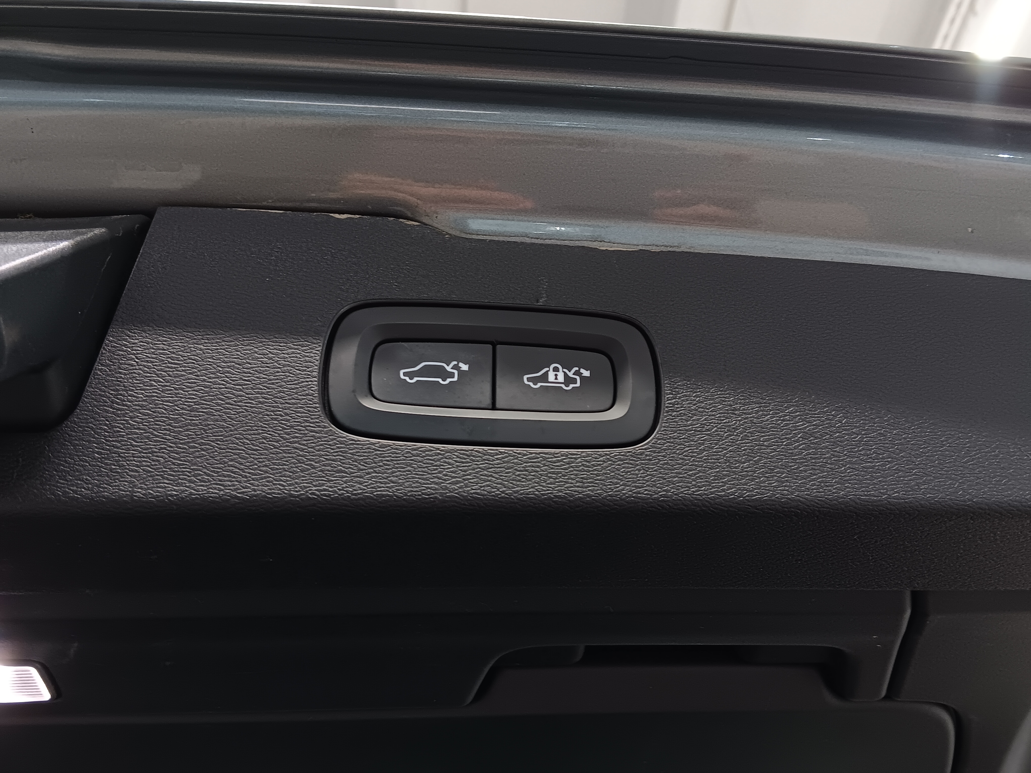 VOLVO V60 2021