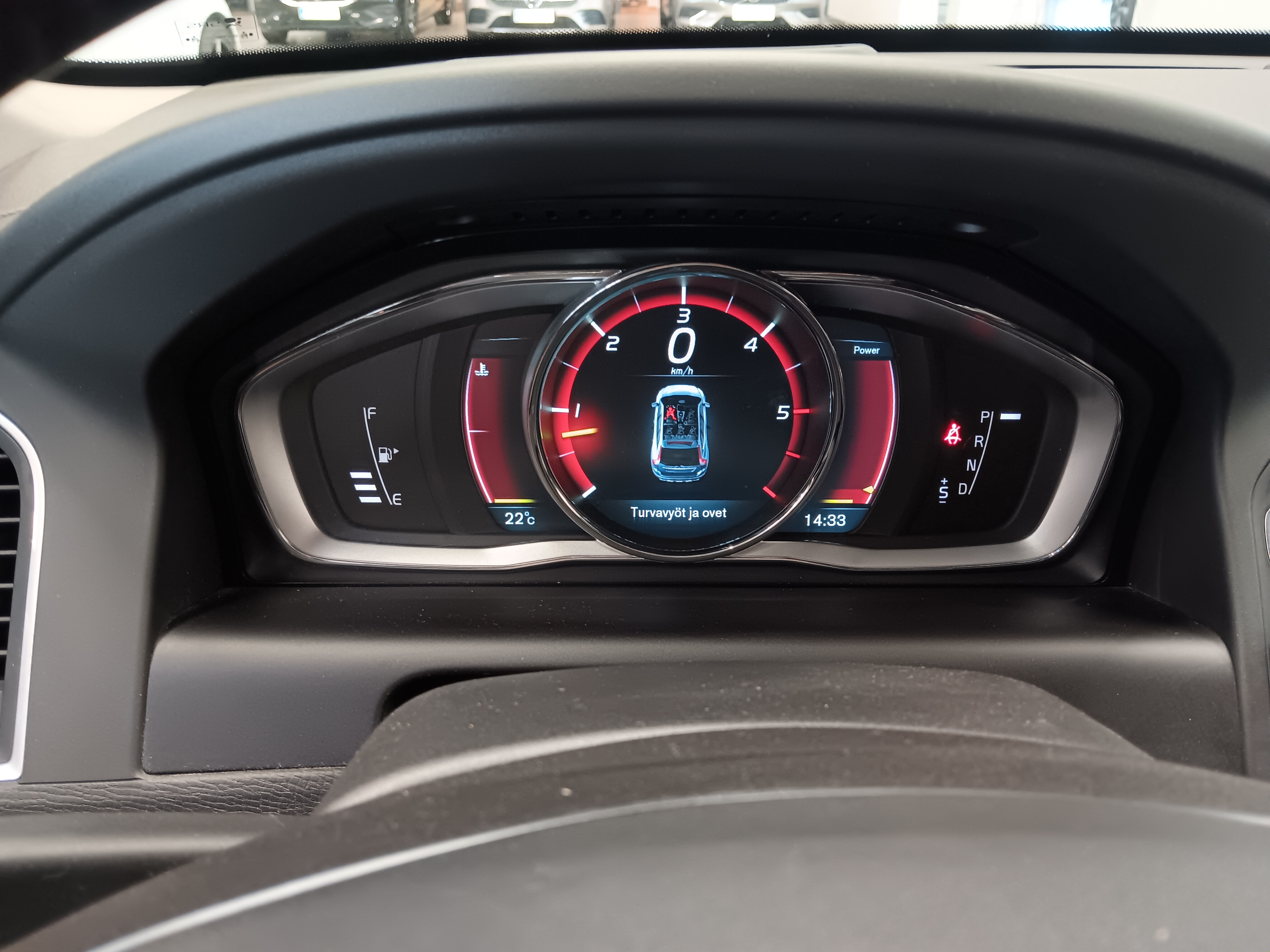 VOLVO XC60 2015