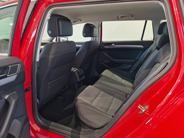 VOLKSWAGEN Passat 2020