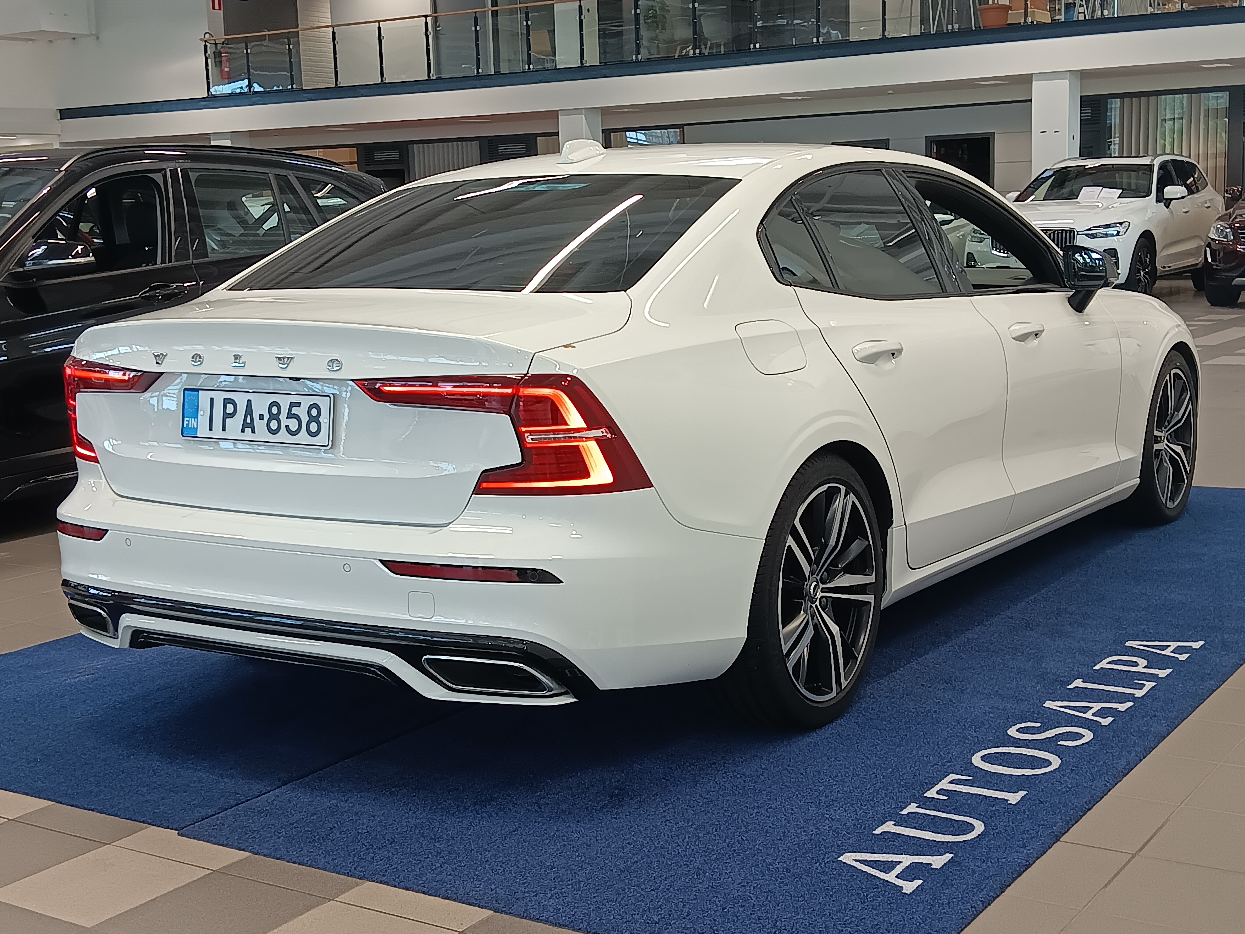 VOLVO S60 2021