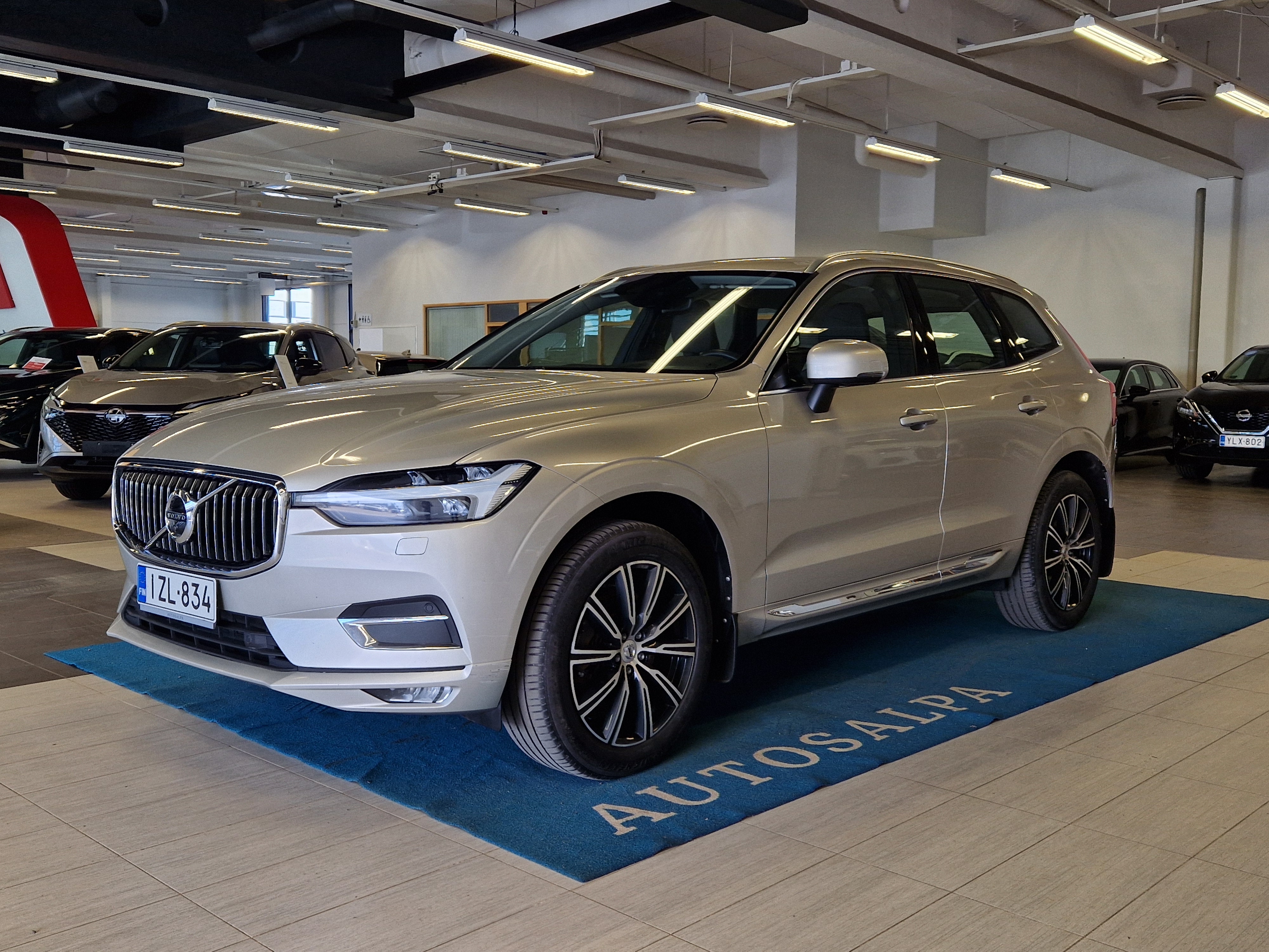 VOLVO XC60 2021