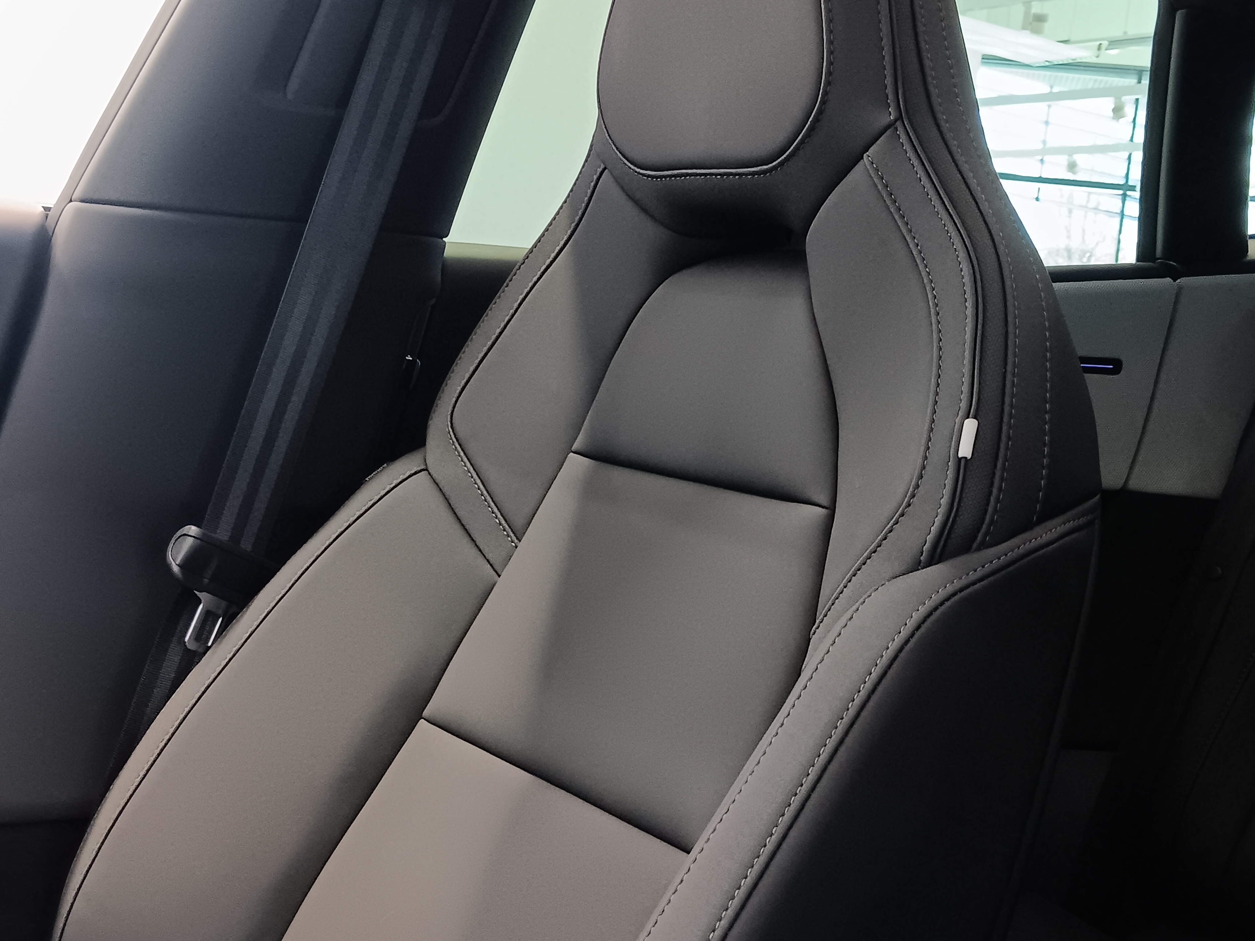 POLESTAR 4 2026