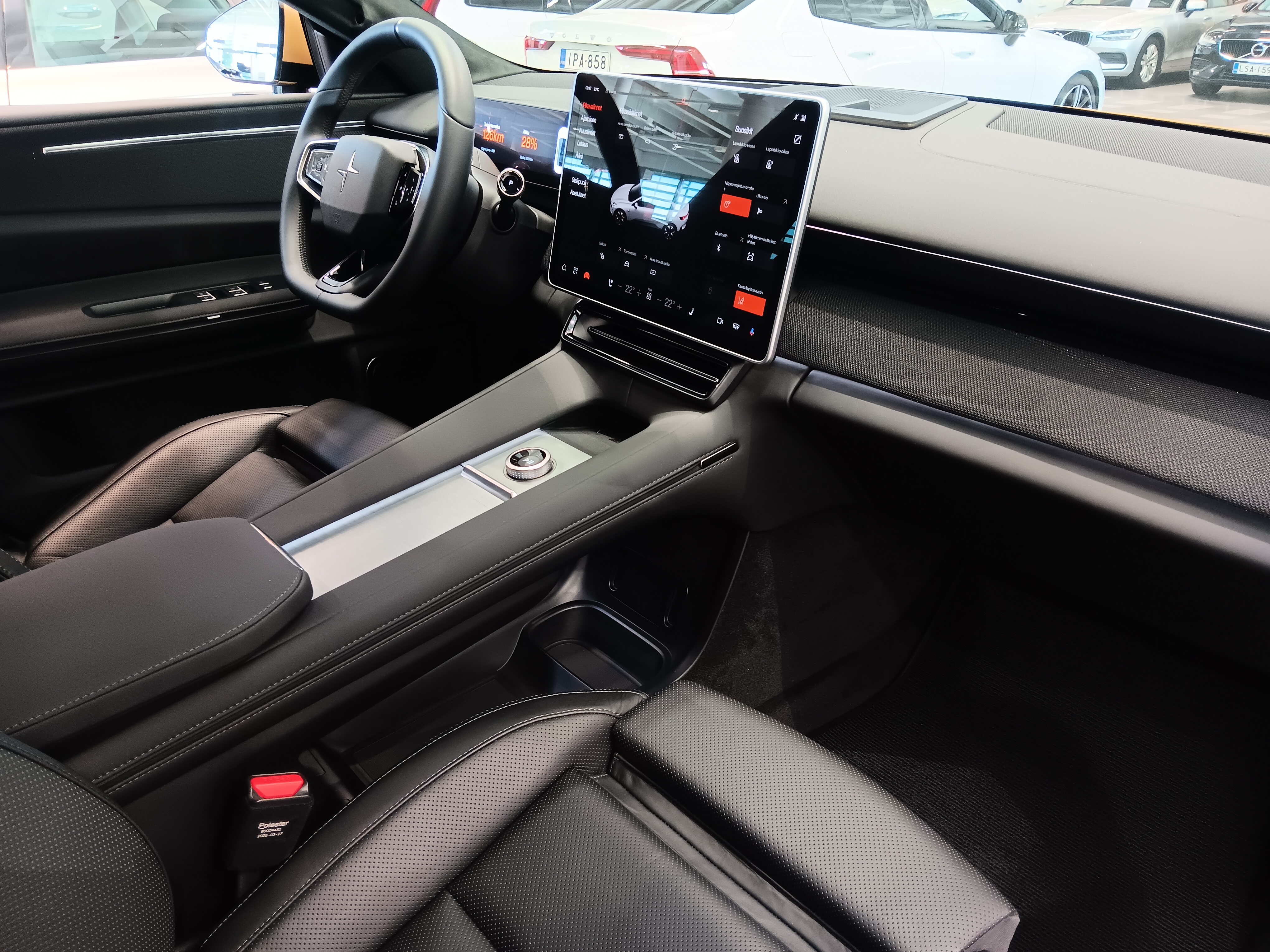POLESTAR 4 2026