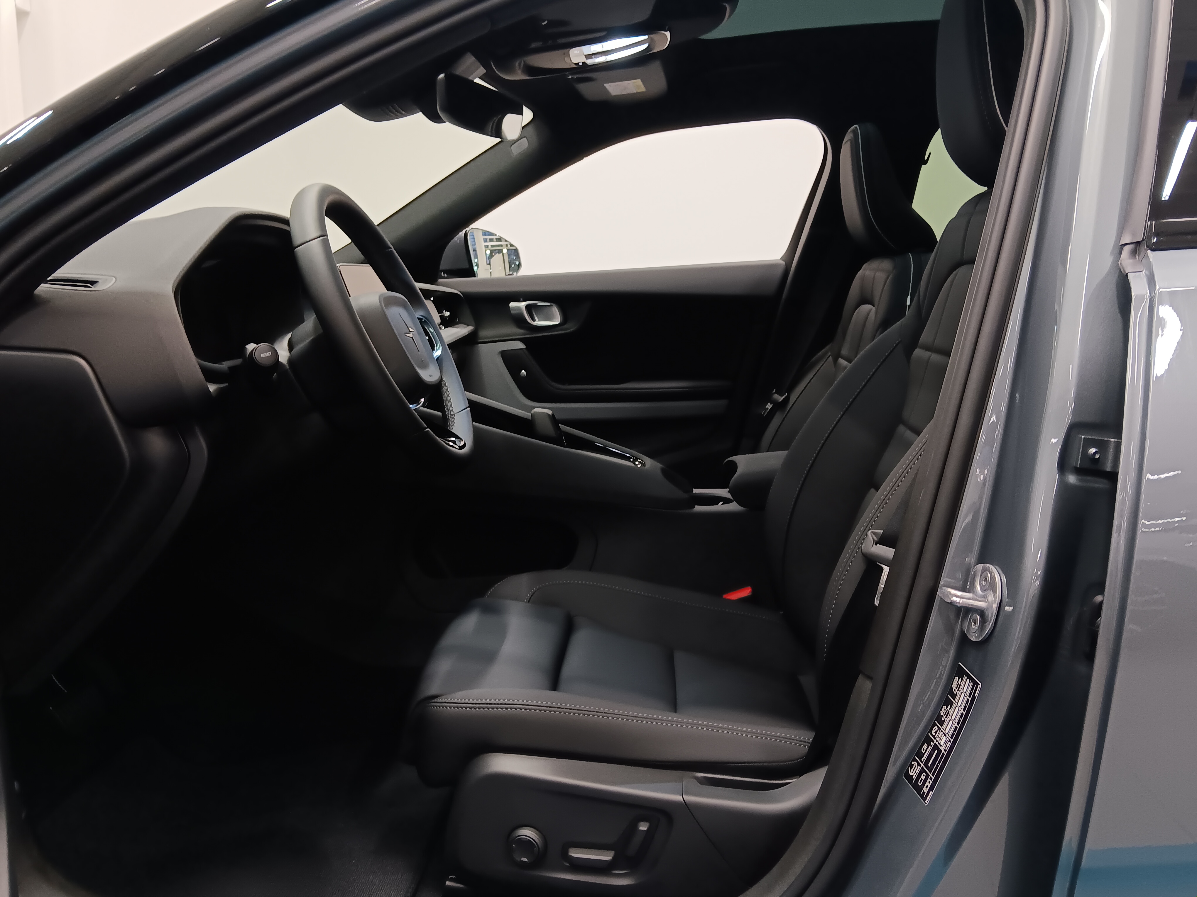POLESTAR 2 2026
