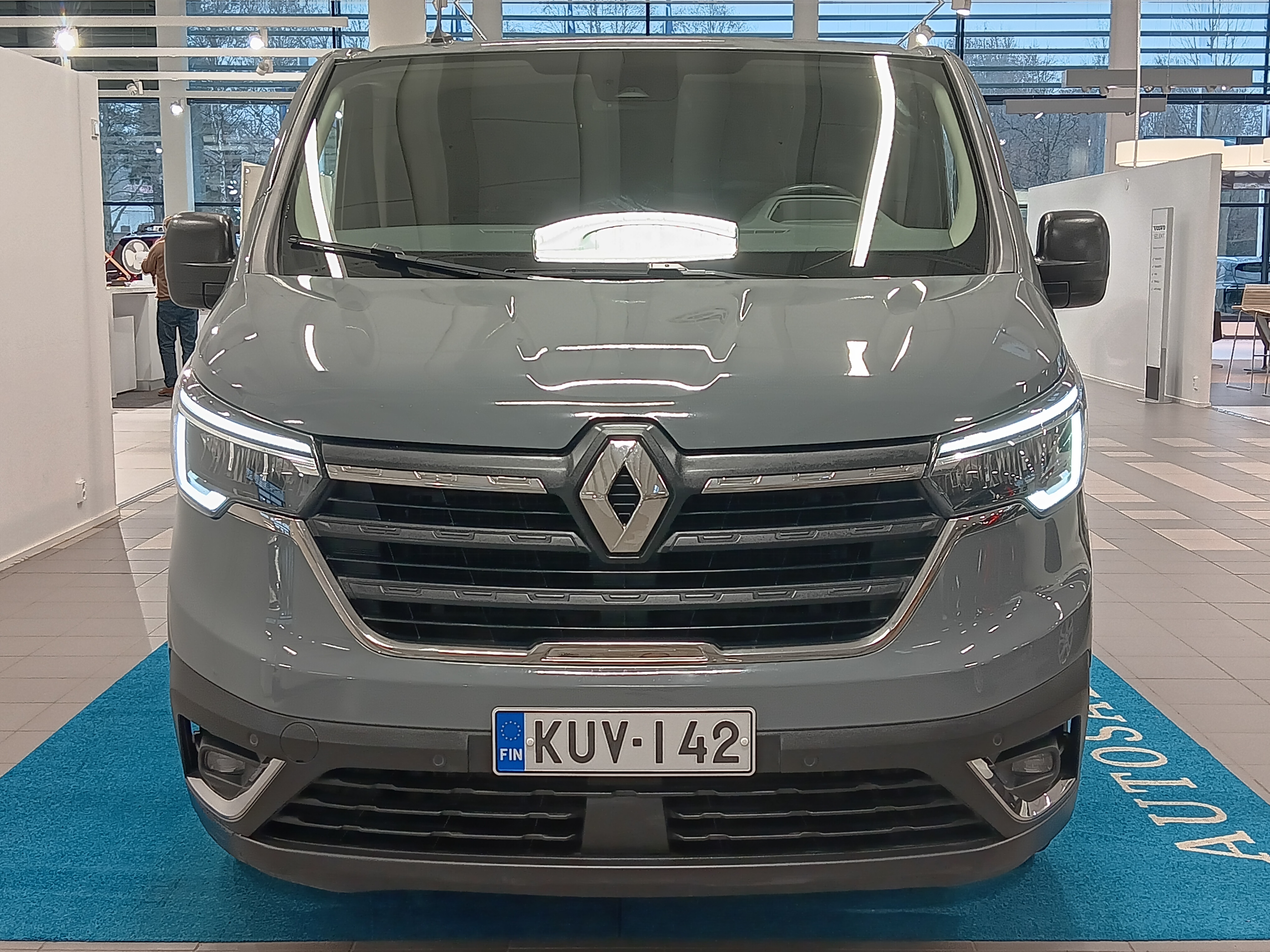 RENAULT Trafic 2022
