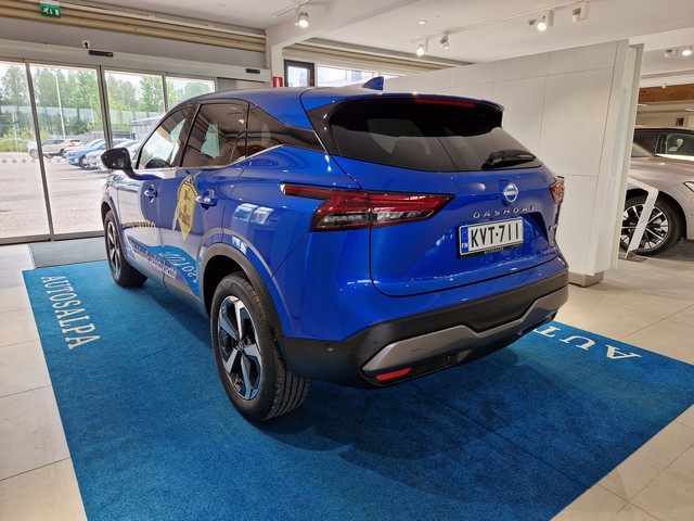NISSAN Qashqai 2023