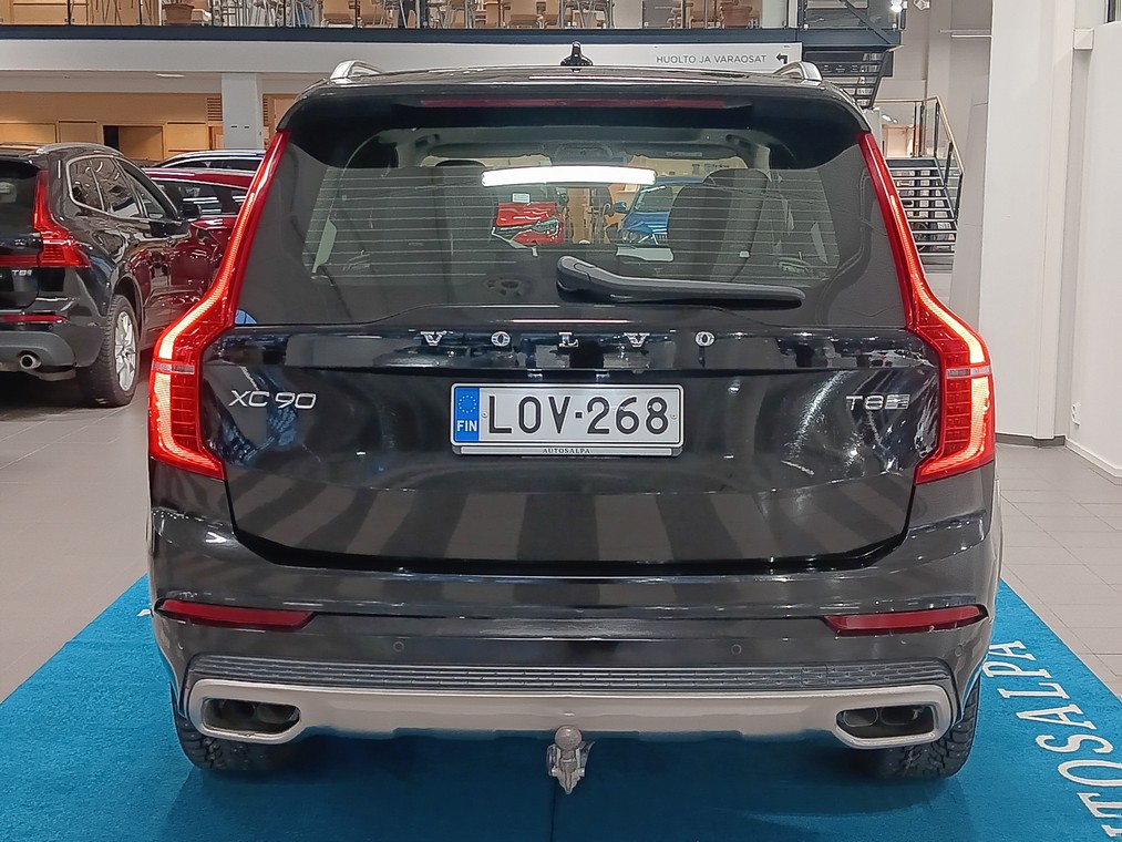 VOLVO XC90 2019