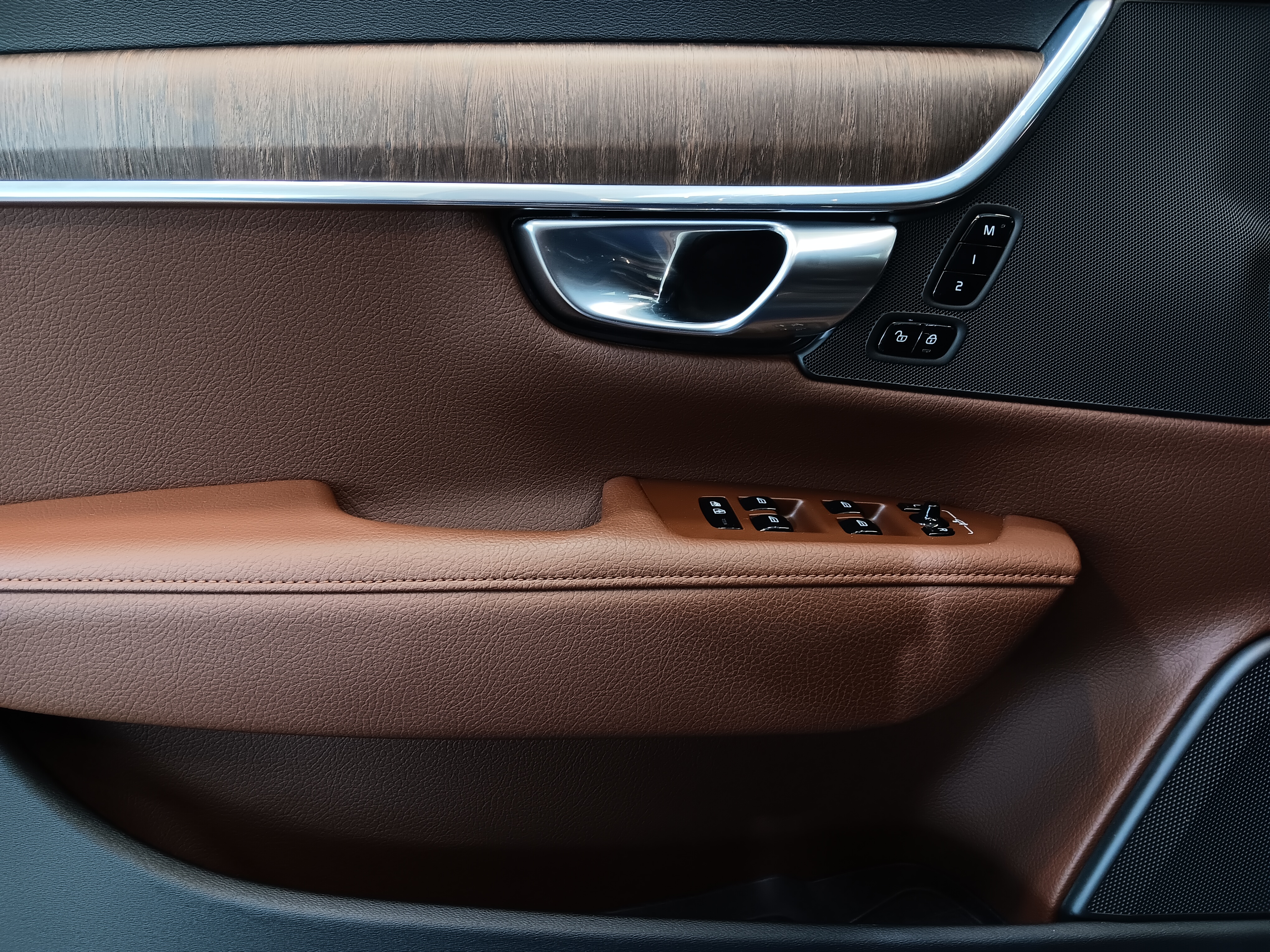VOLVO V90 Cross Country 2021