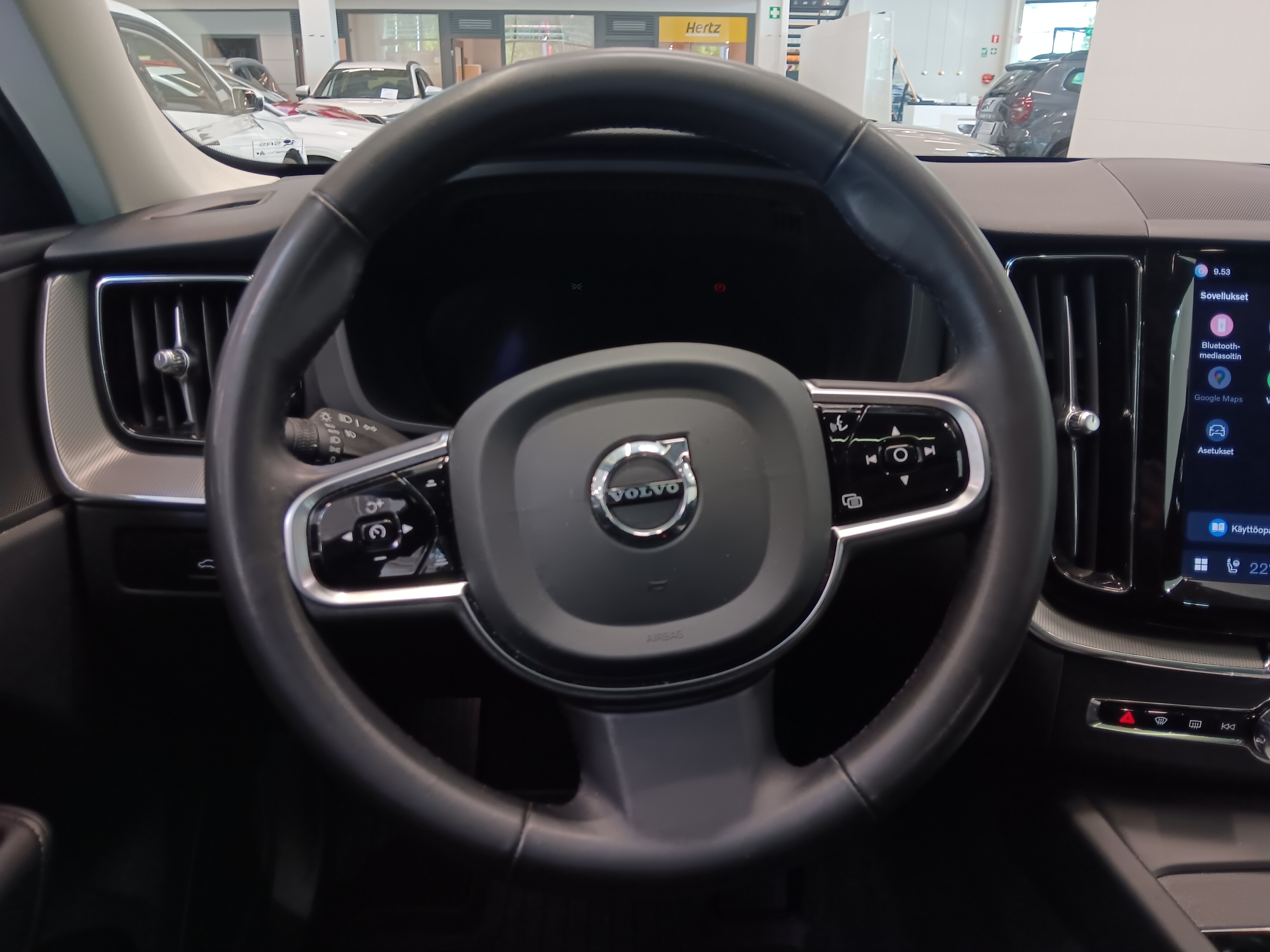 VOLVO XC60 2024