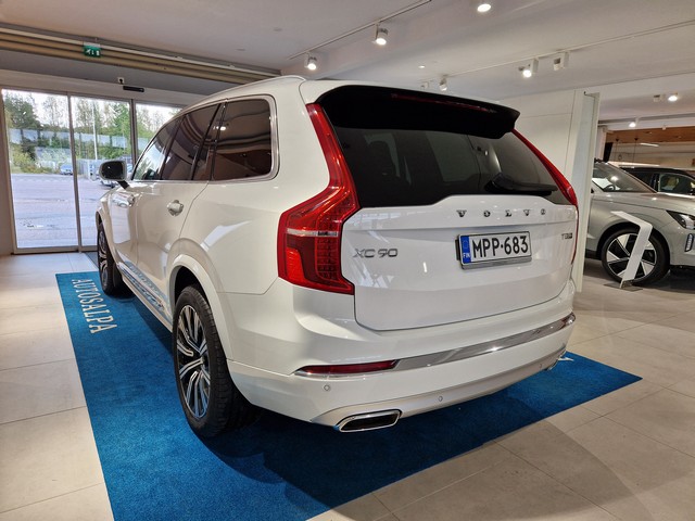 VOLVO XC90 2020