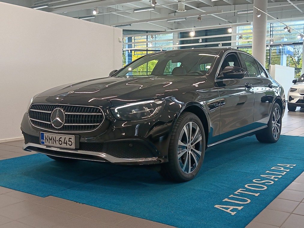 MERCEDES-BENZ E 2021