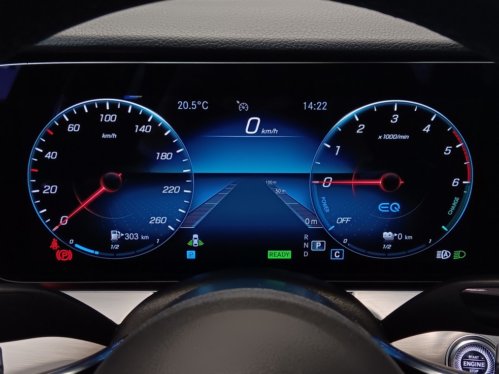 MERCEDES-BENZ E 2021