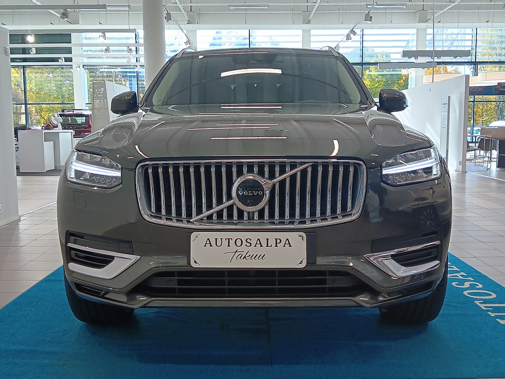 VOLVO XC90 2022