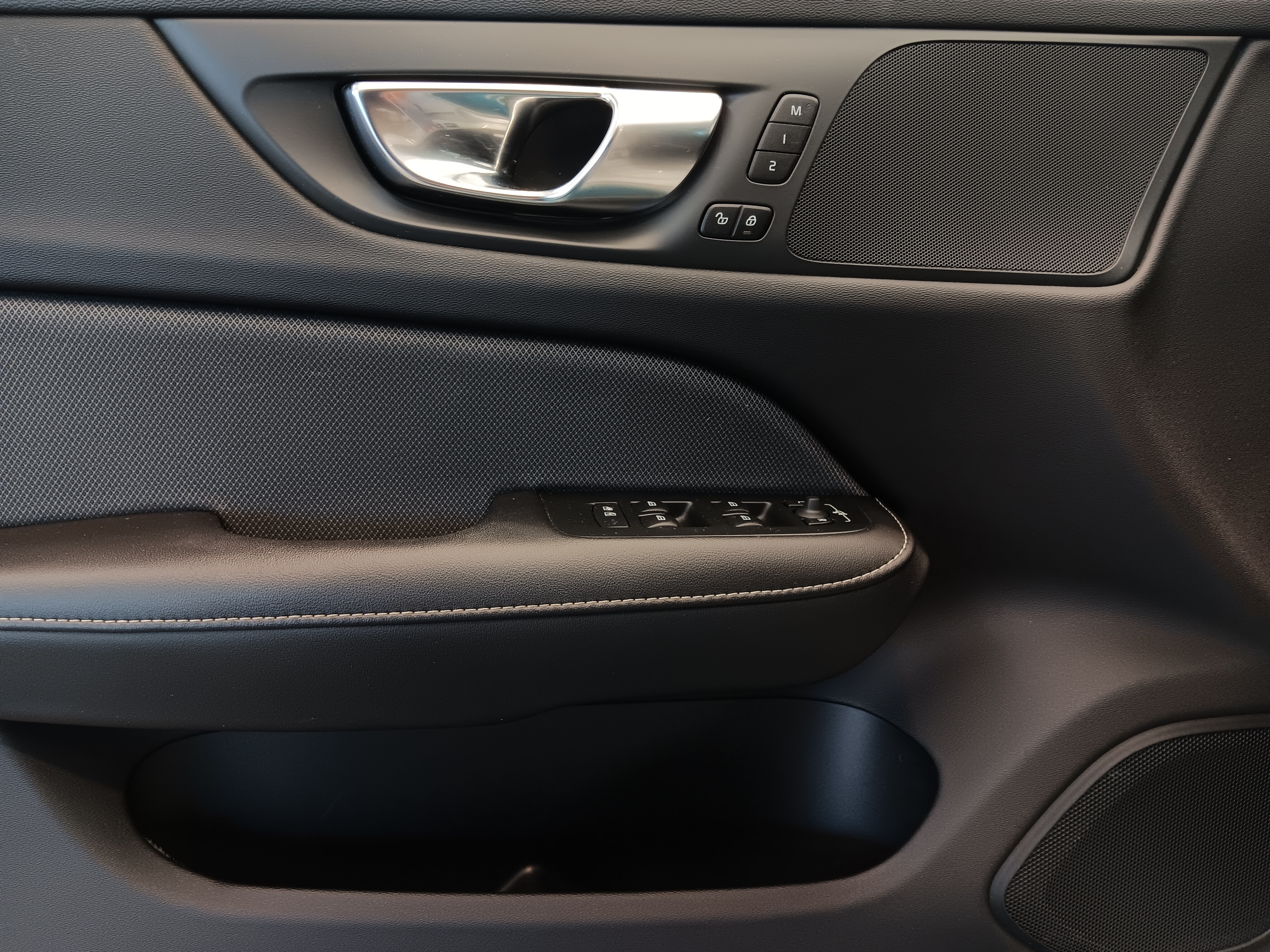 VOLVO S60 2020