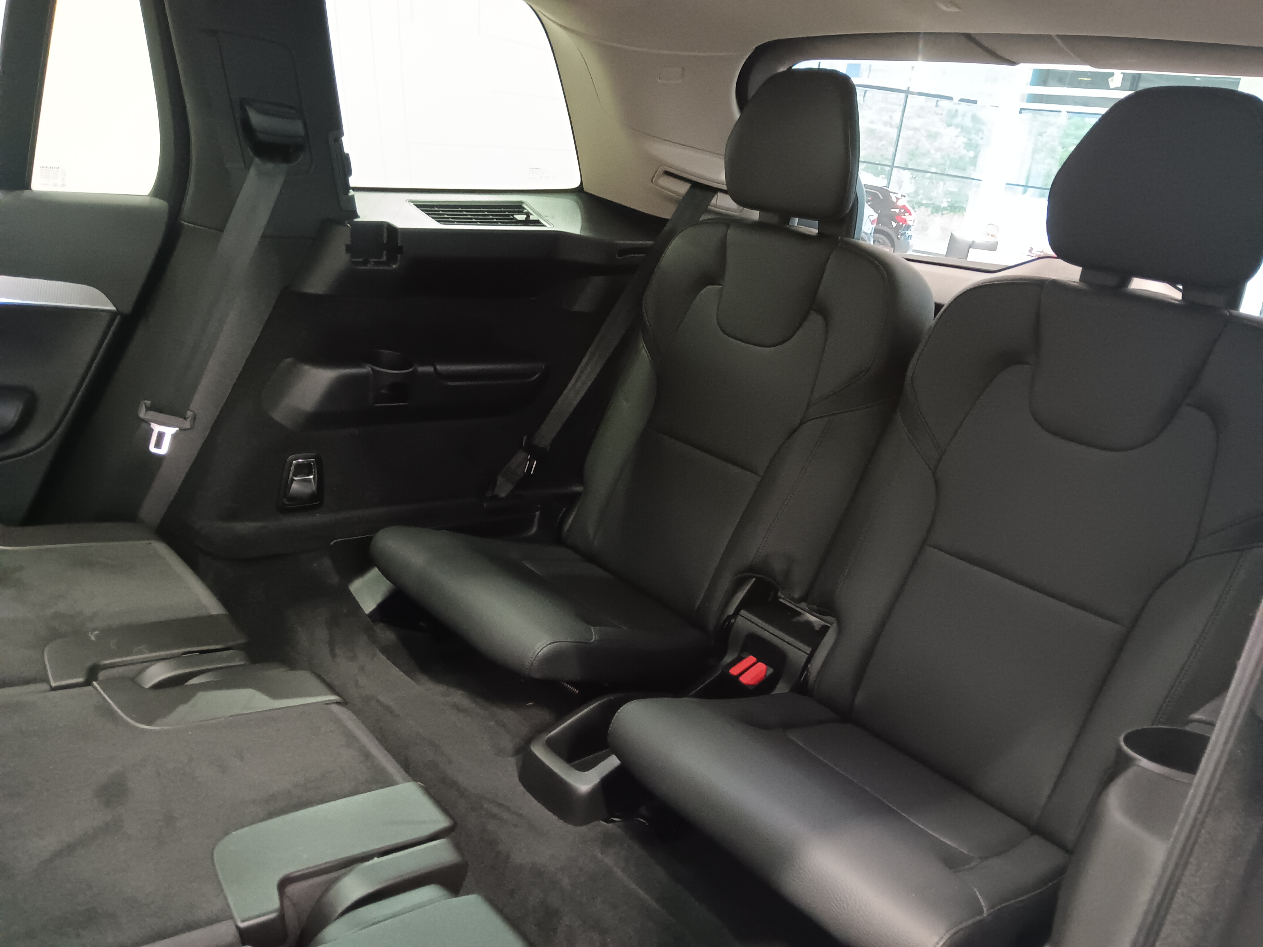 VOLVO XC90 2023
