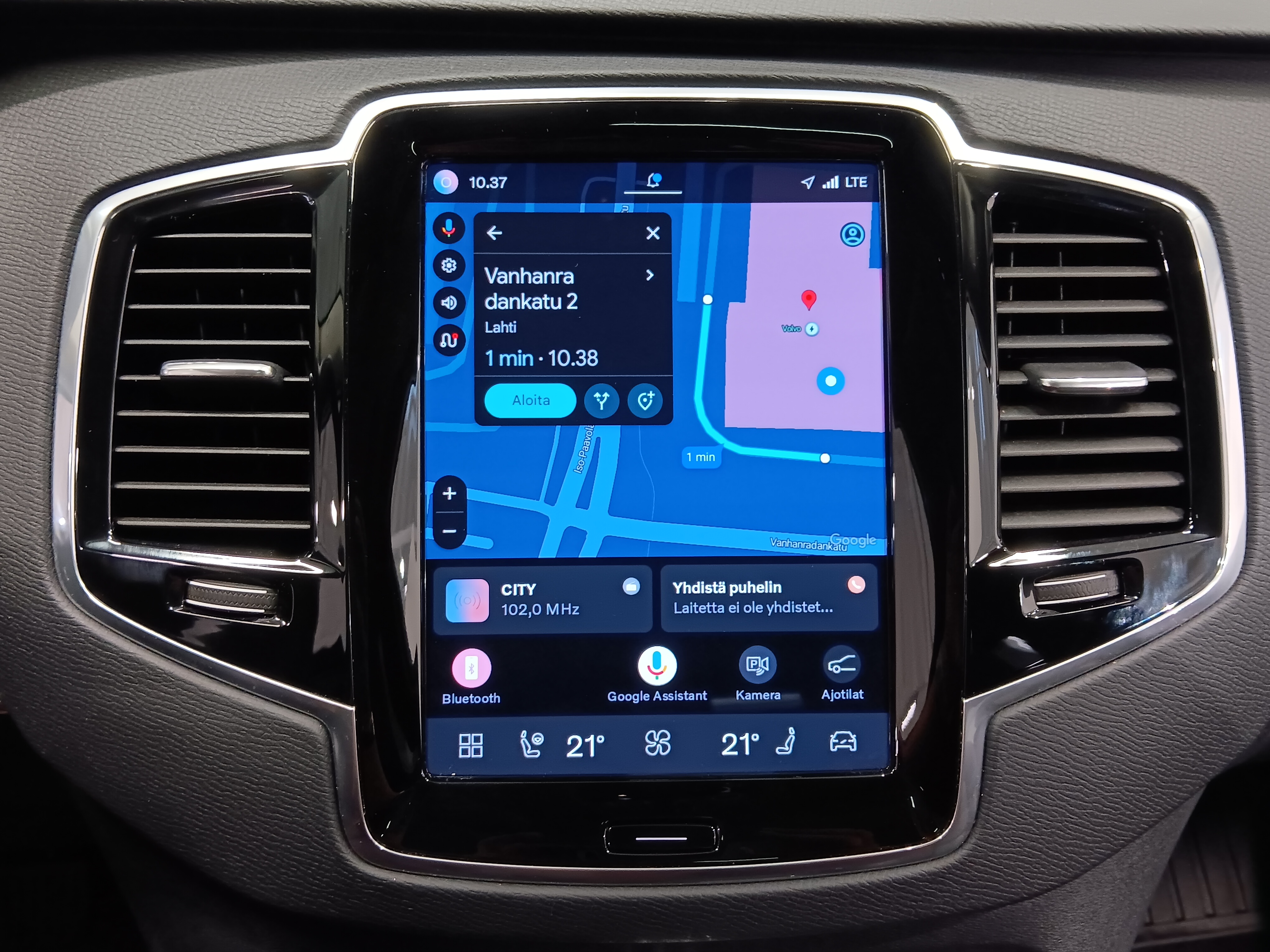 VOLVO XC90 2023