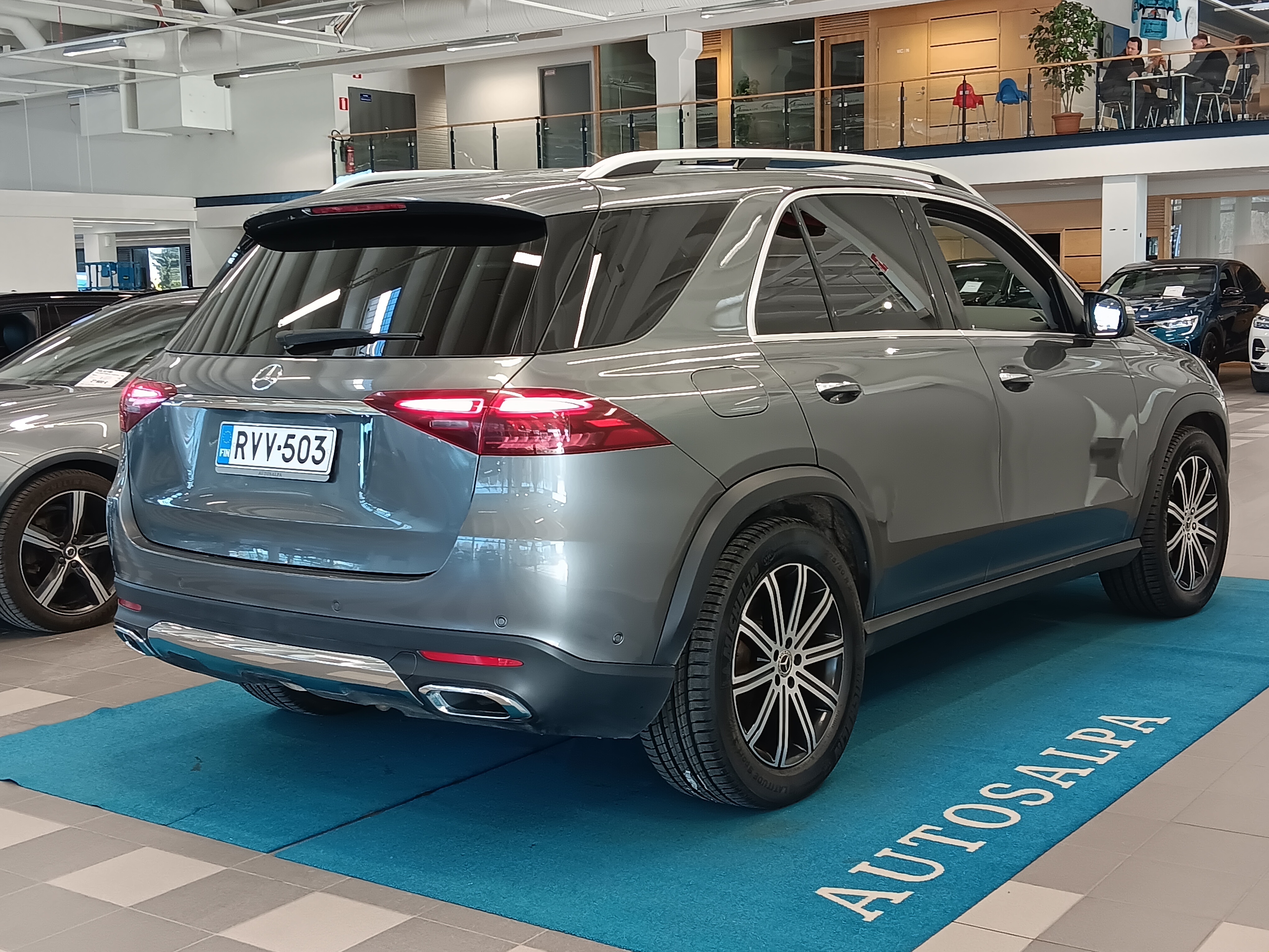 MERCEDES-BENZ GLE 2024