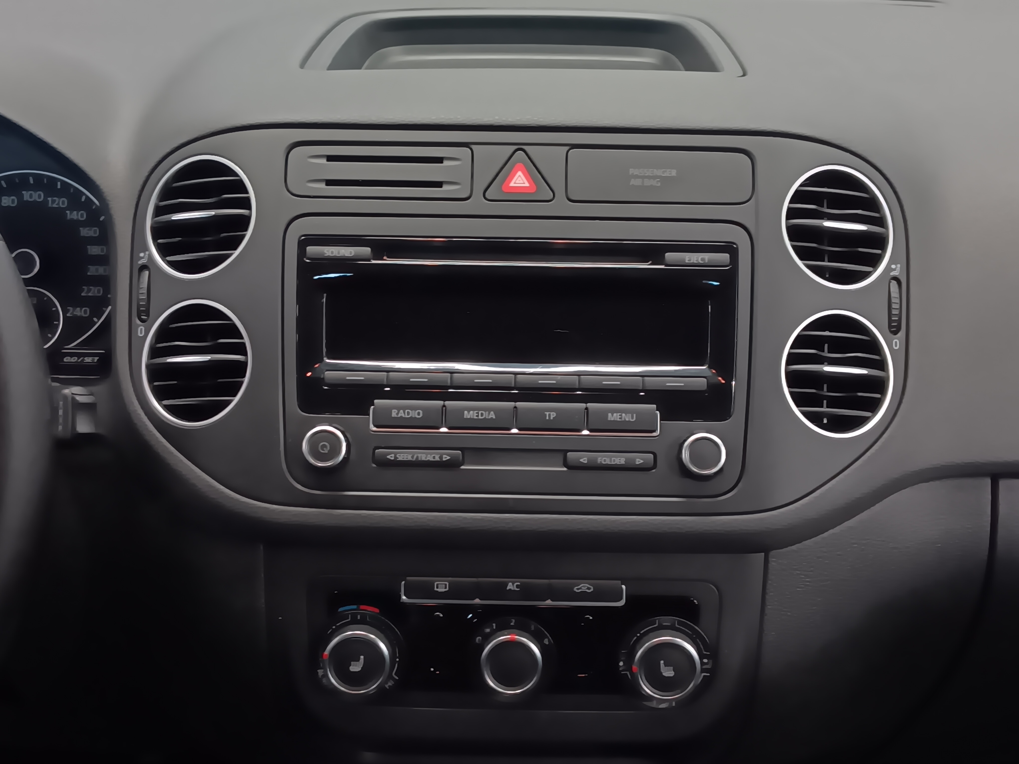 VOLKSWAGEN Golf Plus 2012
