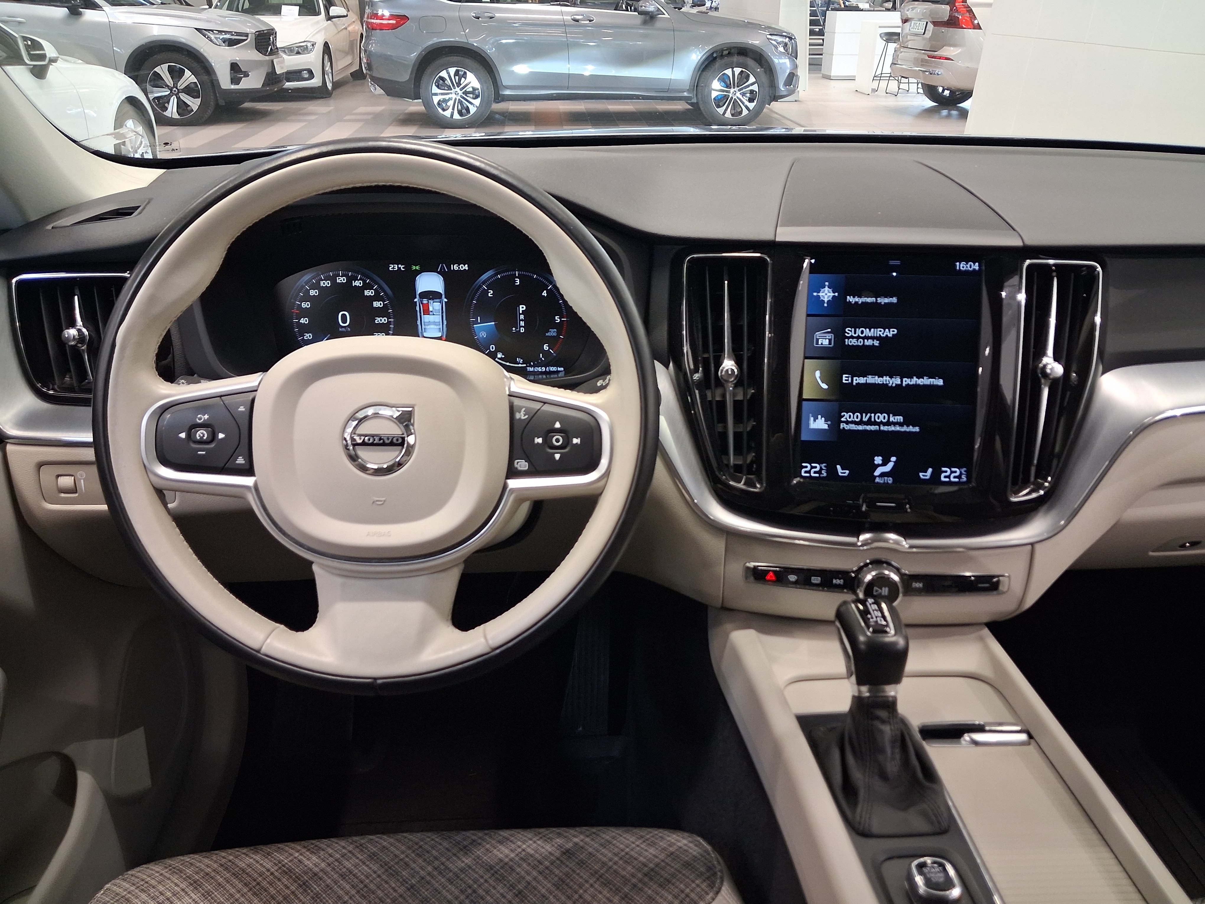 VOLVO XC60 2019