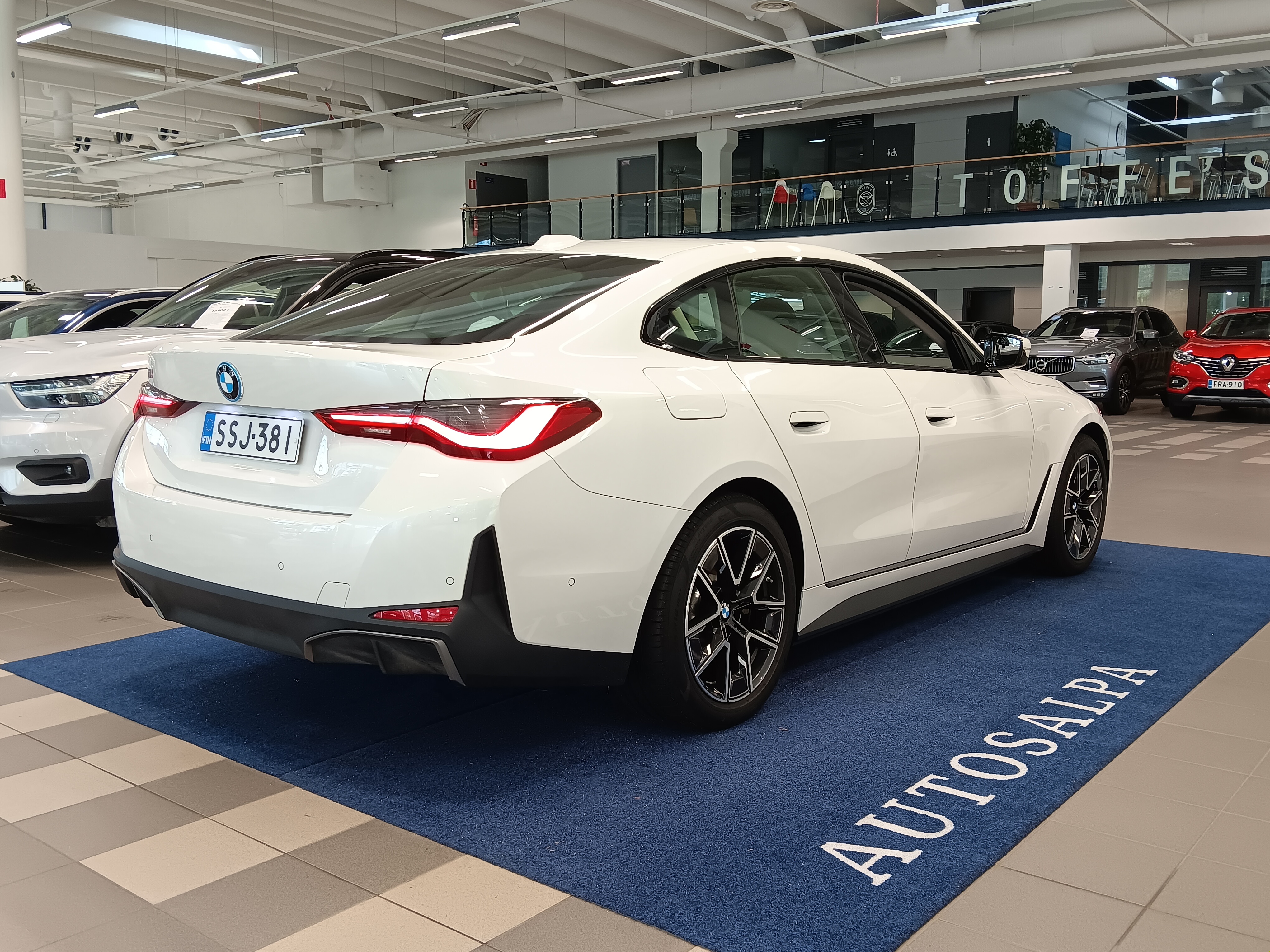 BMW i4 2024